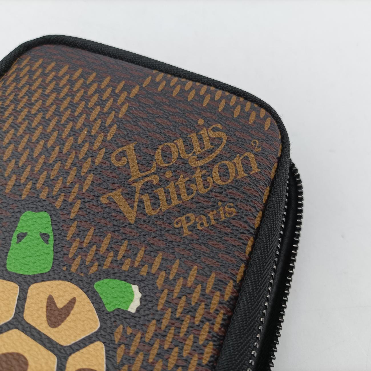 NIGO collaboration Double phone pouch EBENE Damier Giant N40377 IC chipNIGOコラボ ダブルフォンポーチ エベヌ ダミエ ジャイアント N40377 ＩＣチップ
