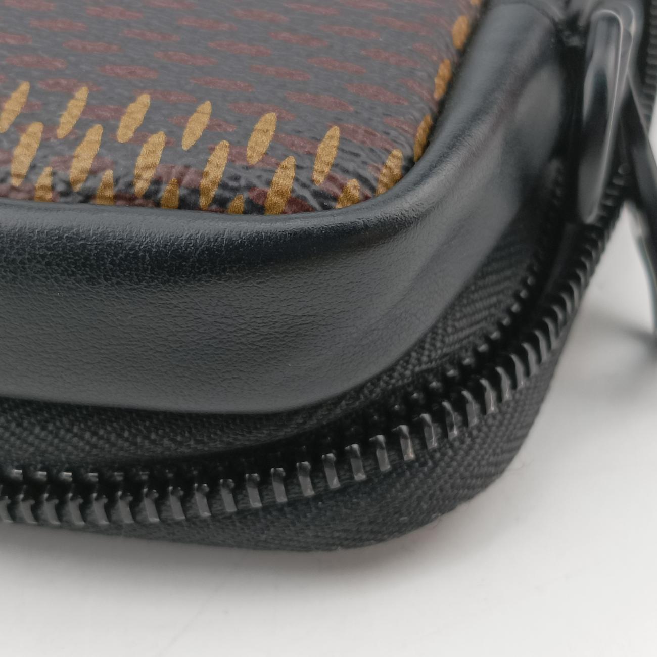 NIGO collaboration Double phone pouch EBENE Damier Giant N40377 IC chipNIGOコラボ ダブルフォンポーチ エベヌ ダミエ ジャイアント N40377 ＩＣチップ