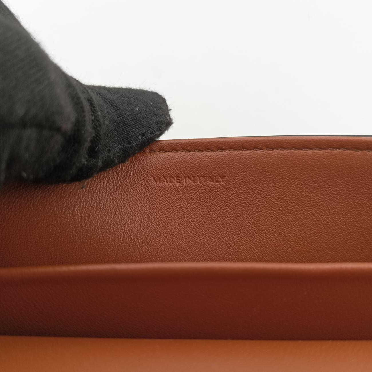 Triomphe Brown Leather  W-CU-3221トリオンフ ミディアム ブラウン レザー  W-CU-3221