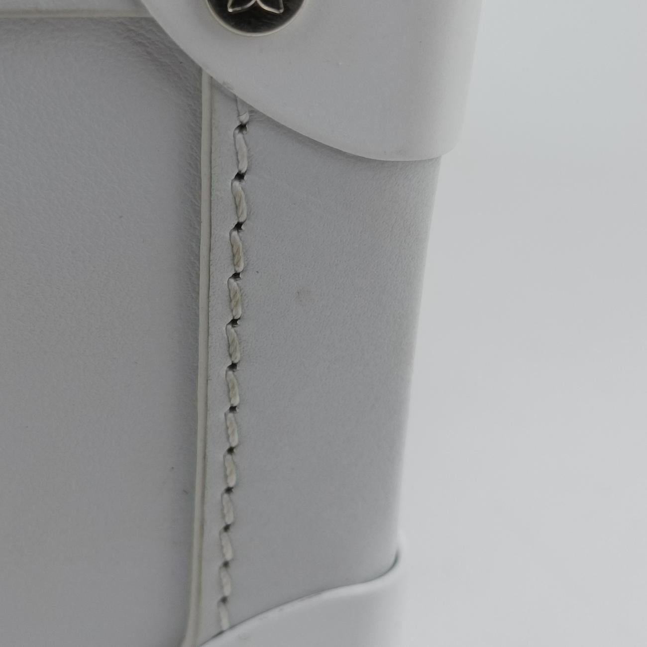 SOFT TRUNK TRANSPARENTｘWHITE Epi Plage M55602 DU3199ソフト トランク トランスペアレントｘホワイト エピプラージュ M55602 DU3199