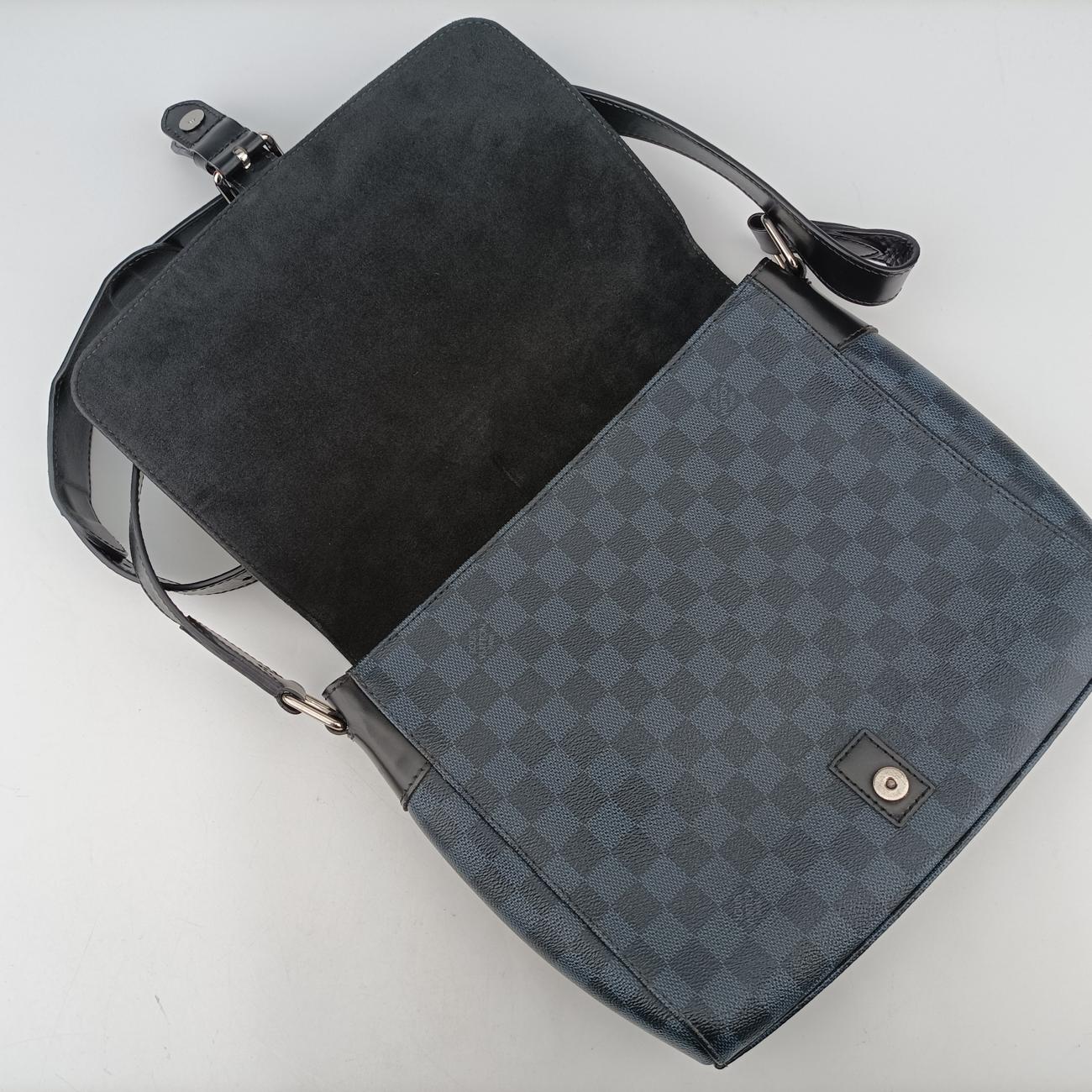 Newport Messenger PM black x blue Damier Cobalt N41587 DR3166ニューポート メッセンジャーPM ブラック x ブルー ダミエ コバルト N41587 DR3166