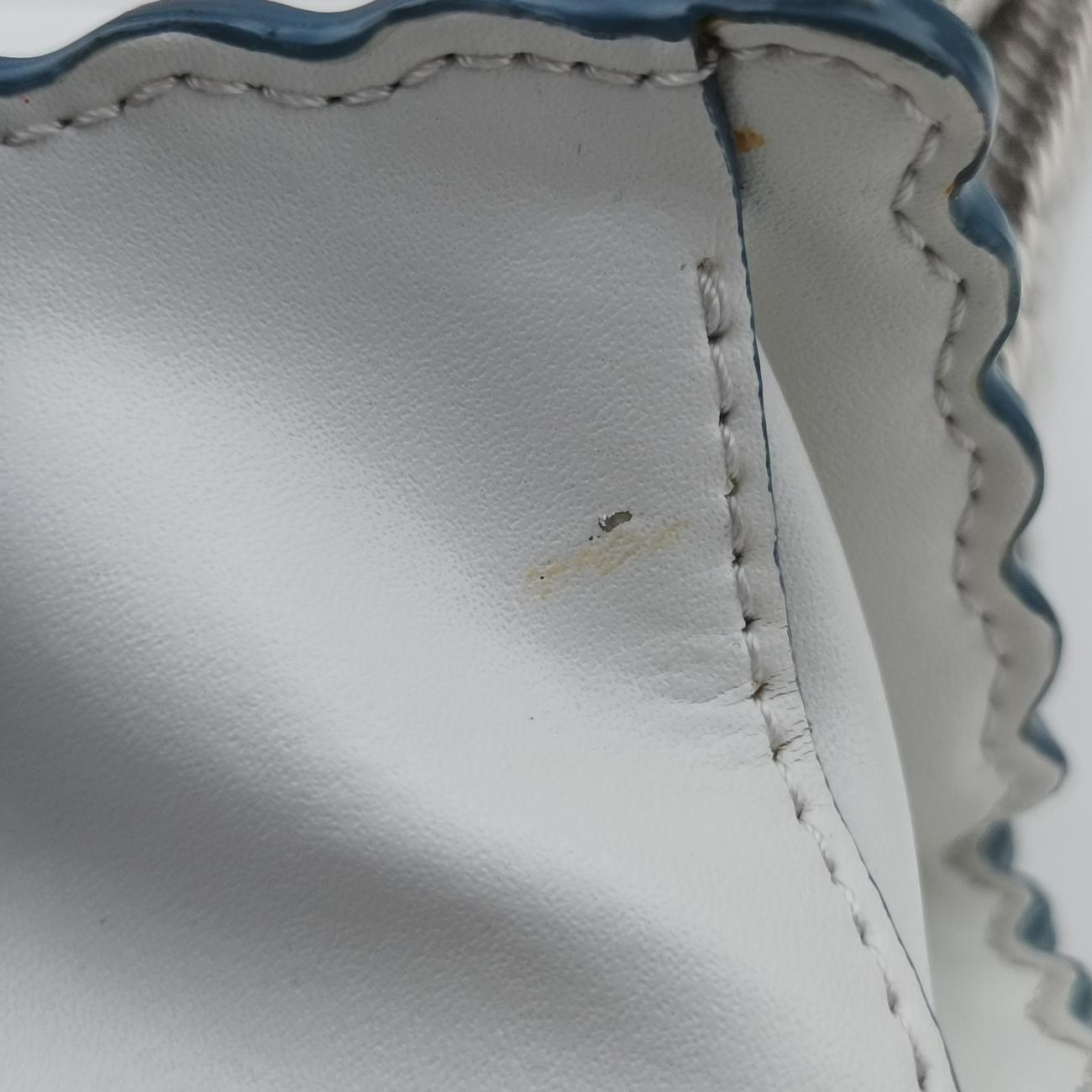 Kan I White Leather 8BT283 8BT283 A18Q 188-10429キャナイ ホワイト レザー 8BT283 8BT283 A18Q 188-10429