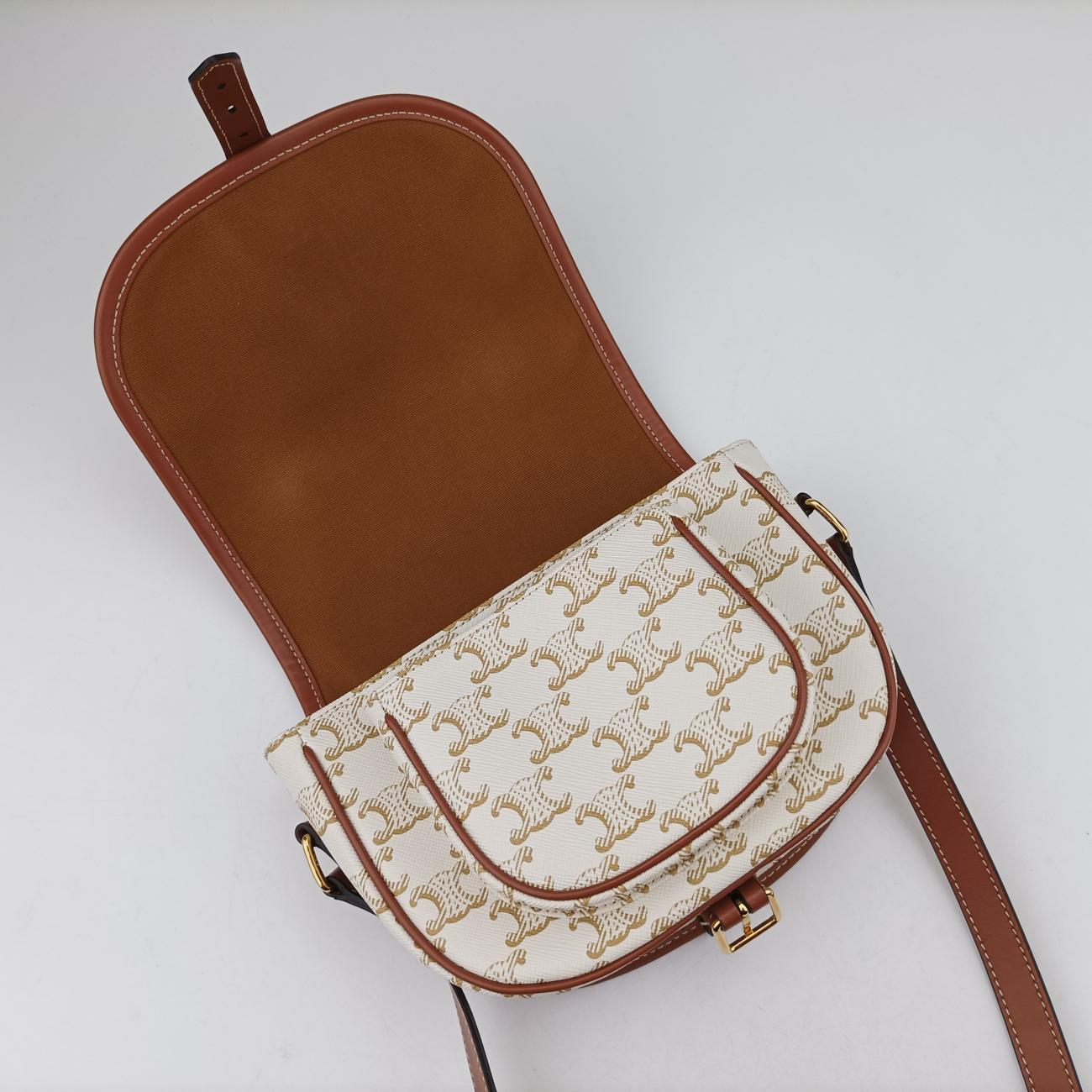 FOLCO Triomphe White×brown PVC coated canvas  U-CU-0241ファルコ トリオンフ ホワイト×ブラウン PVCコーティングキャンバス  U-CU-0241