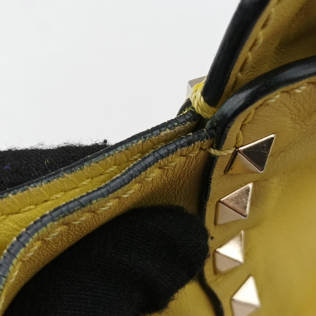 Rockstud Yellow Leather  BL-I861BOL0ロックスタッズ イエロー レザー  BL-I861BOL0