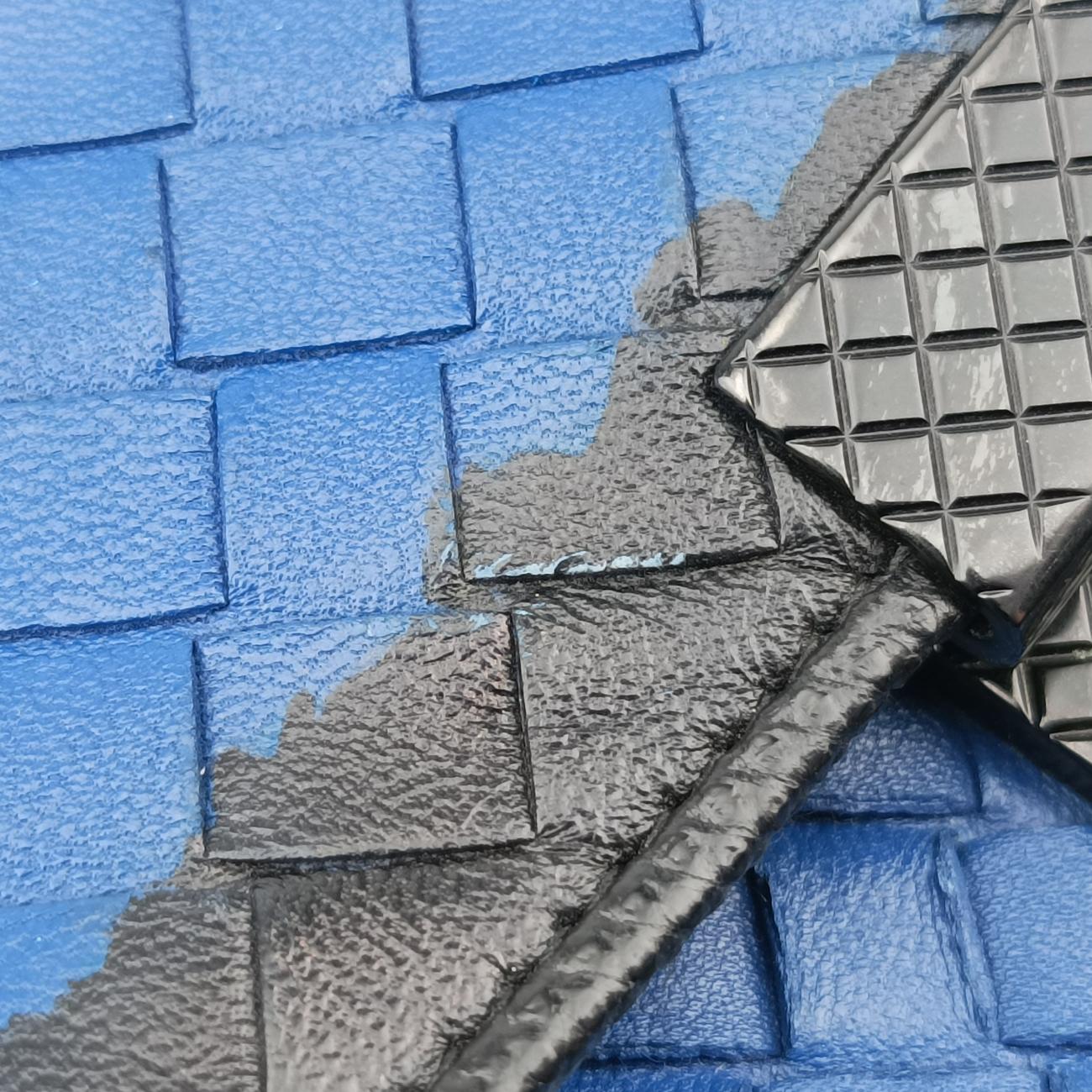 Interecciato Mini Glass Blue lambskin  B02831997Qイントレチャート ブルー ラムスキン  B02831997Q