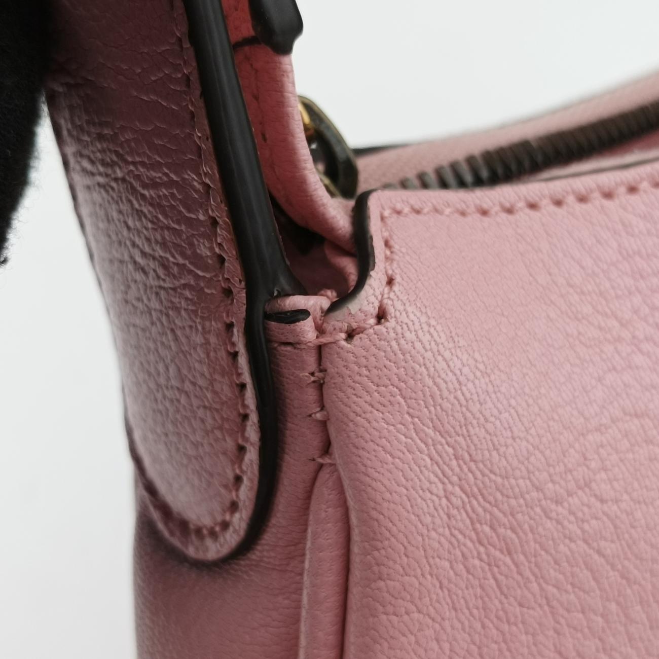 Aphrodite Pink Leather 739076 H039967092アフロディーテ ピンク レザー 739076 H039967092