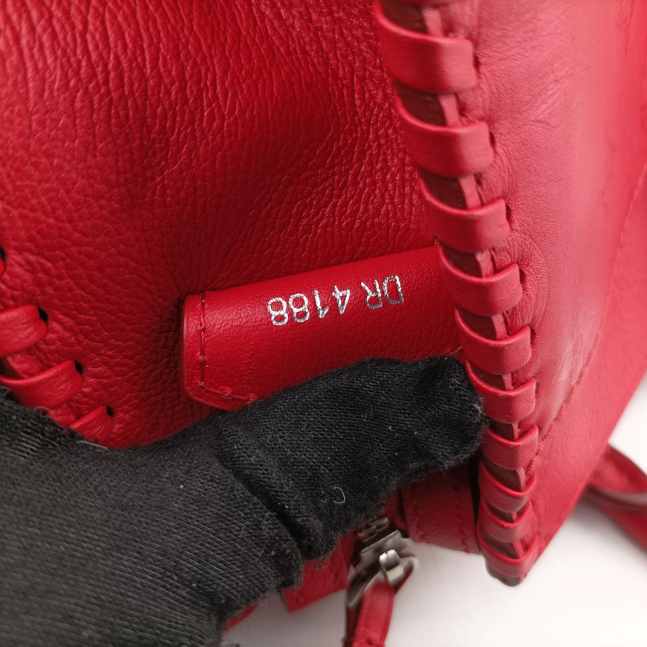 Very Zipped Tote Ruby Leather M54146 DR4188ヴェリージップ トート ルビー レザー M54146 DR4188