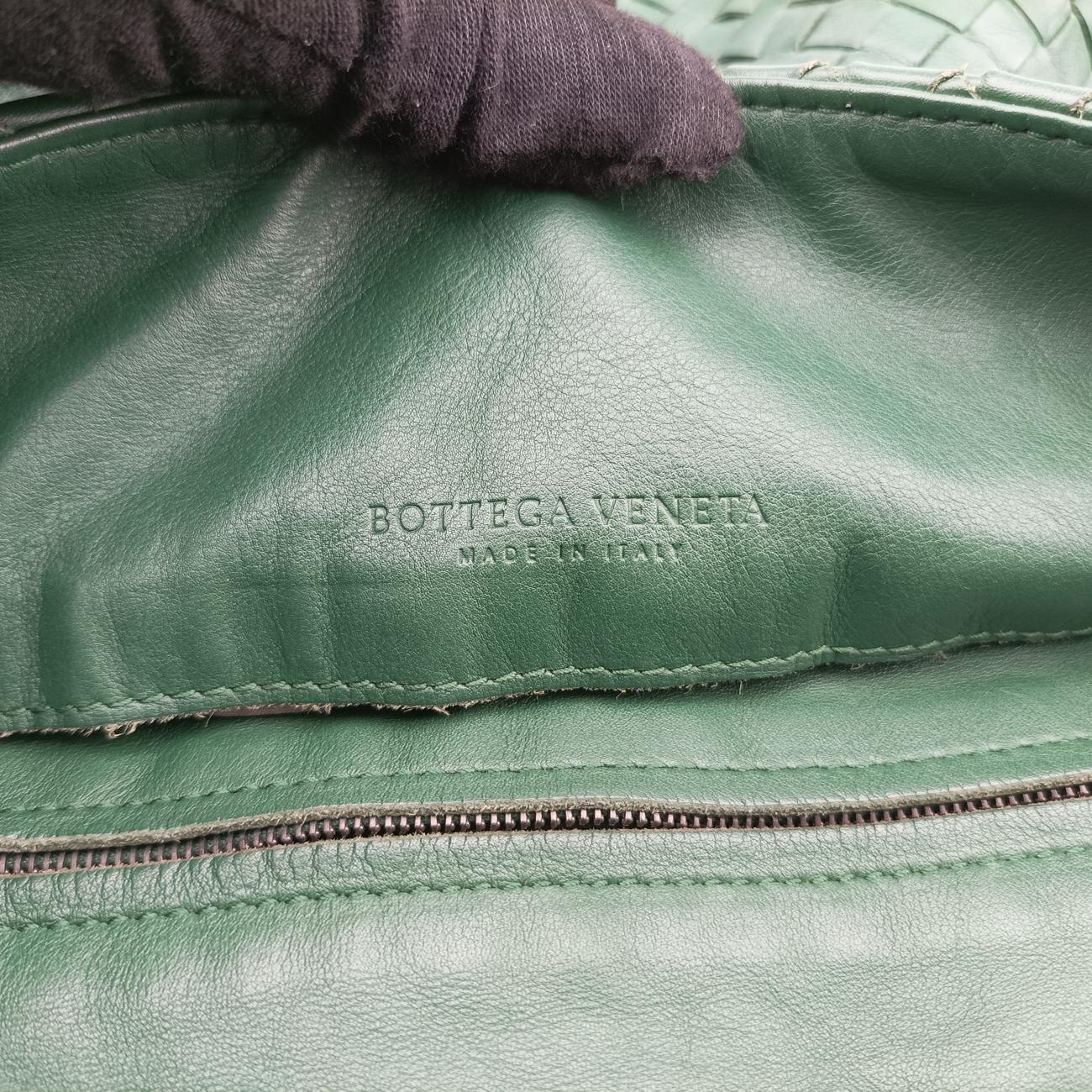 Intrecciato Green lambskin  B00654712Vイントレチャート グリーン ラムスキン  B00654712V