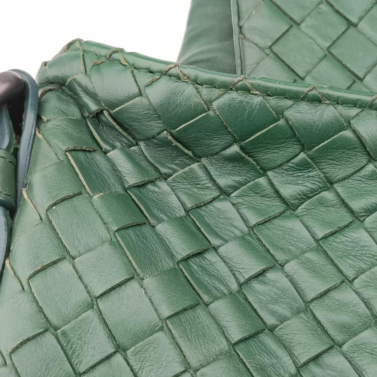 Intrecciato Green lambskin  B00654712Vイントレチャート グリーン ラムスキン  B00654712V