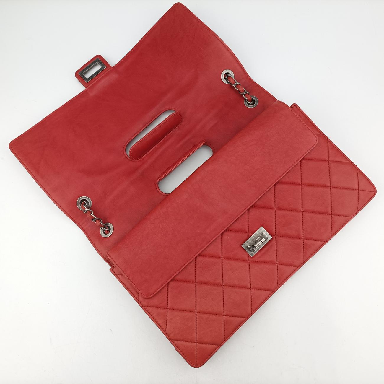 Paris-Byzance Take Away Flap Red lambskin A66739 15501140マトラッセ ターンロック 2.55 レッド ラムスキン A66739 15501140