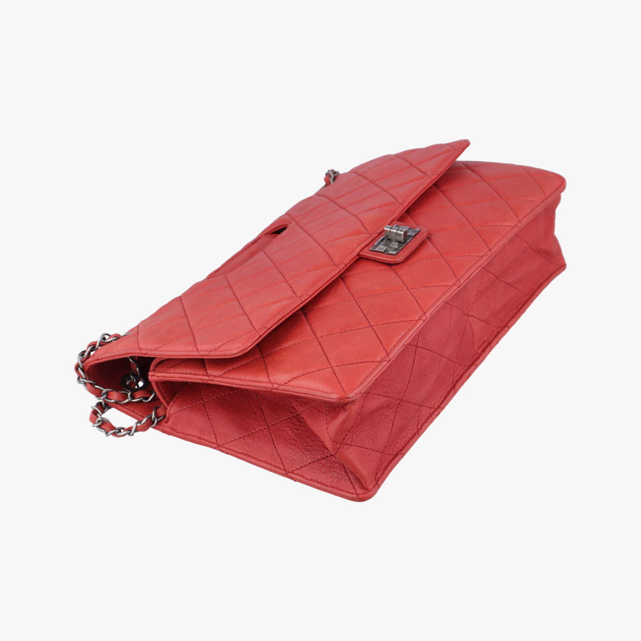 Paris-Byzance Take Away Flap Red lambskin A66739 15501140マトラッセ ターンロック 2.55 レッド ラムスキン A66739 15501140