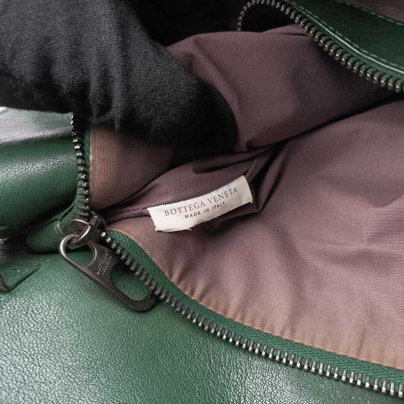 Intrecciato Green lambskin  B02826949Sイントレチャート グリーン ラムスキン  B02826949S