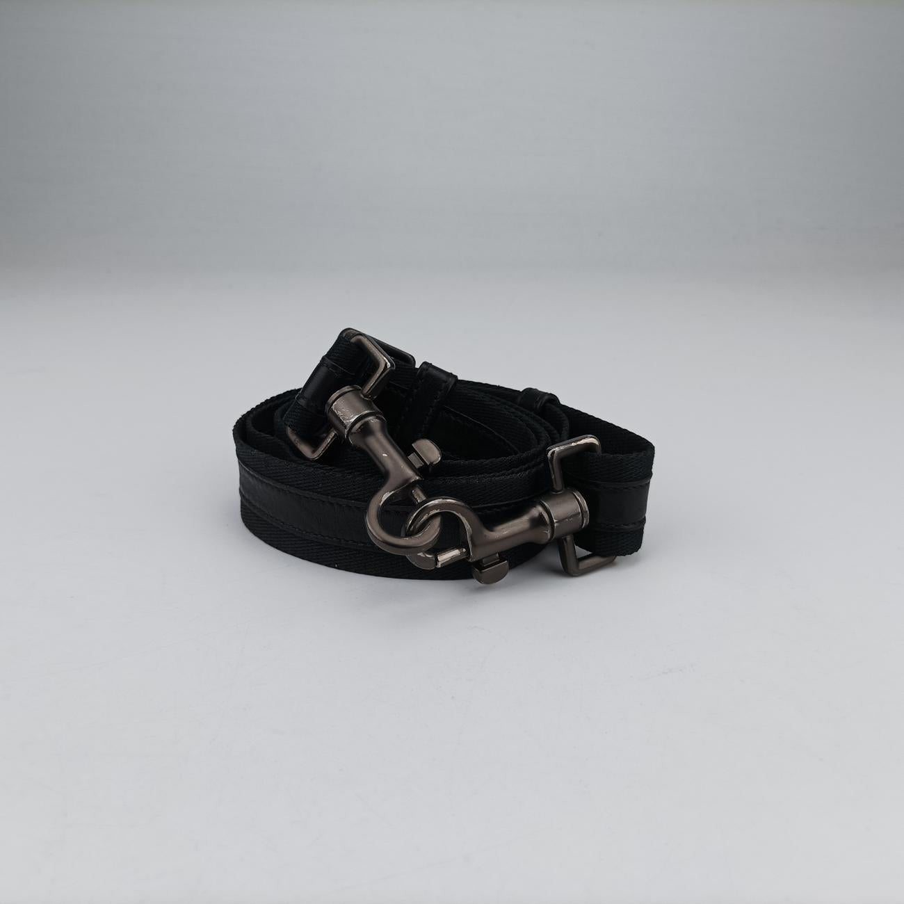 Intrecciato Black lambskin  172736 V465C 1000 EPEV 2009 4762 Aイントレチャート ブラック ラムスキン  172736 V465C 1000 EPEV 2009 4762 A