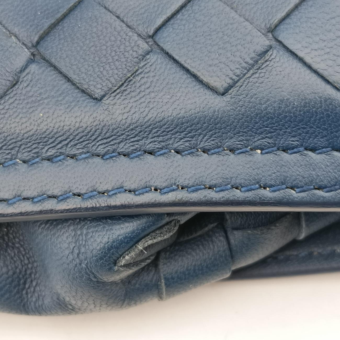 Intrecciato Blue lambskin  B05398110Vイントレチャート ブルー ラムスキン  B05398110V