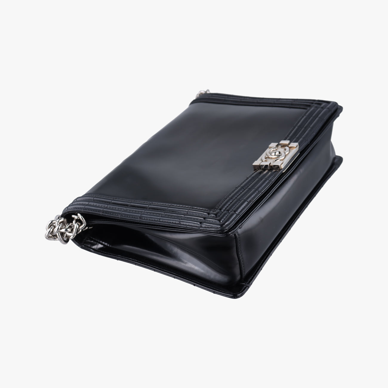 BOY CHANEL Black Patent leather A67021 16165585ボーイシャネル ブラック パテント A67021 16165585