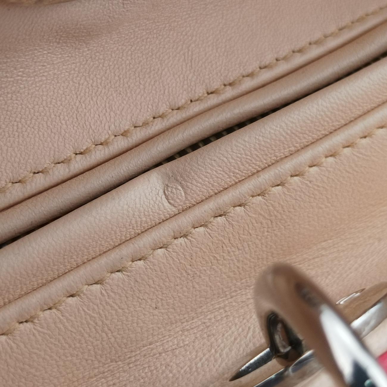 Lady Dior Red x beige lambskin  15-BO-0113レディディオール レッド x ベージュ ラムスキン  15-BO-0113