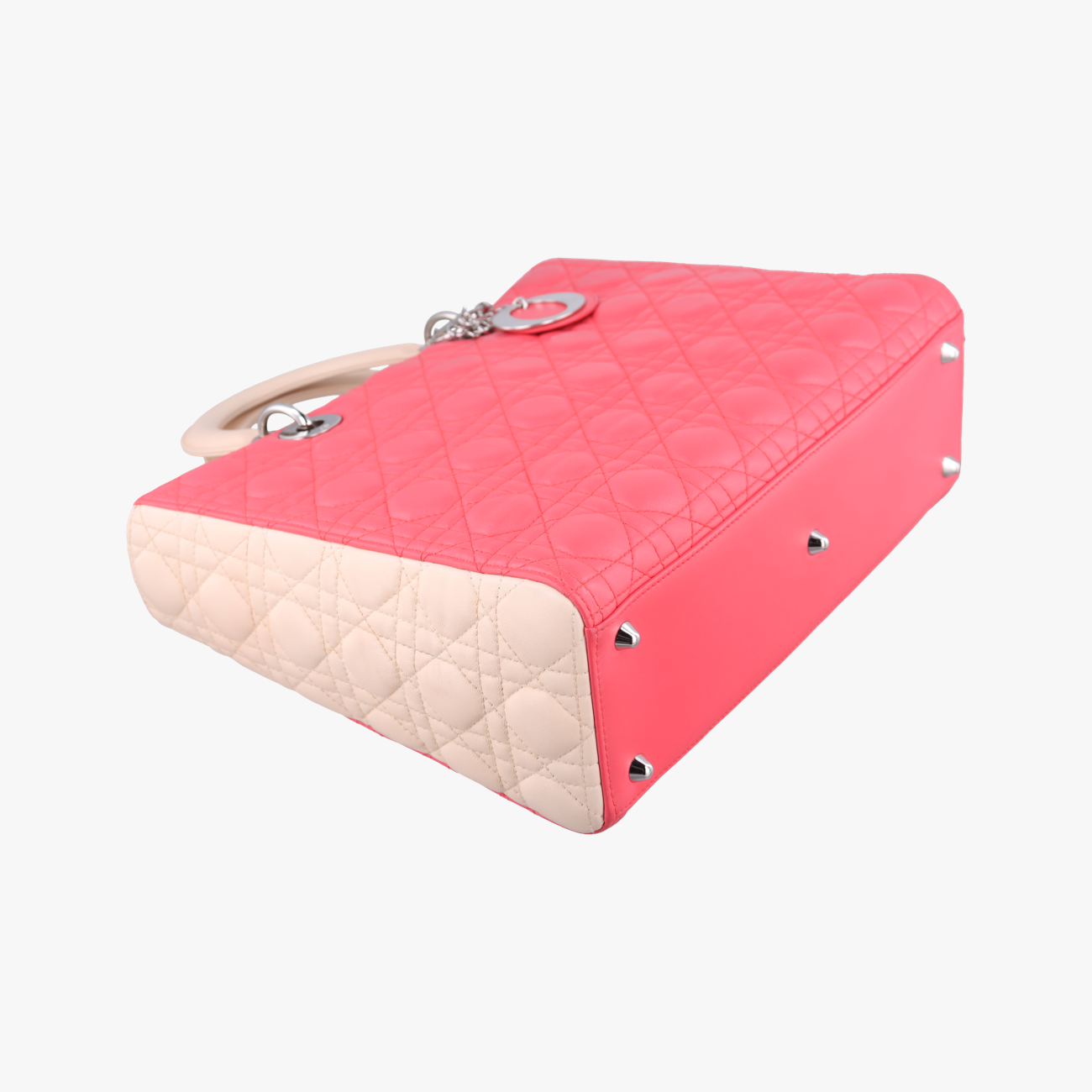 Lady Dior Red x beige lambskin  15-BO-0113レディディオール レッド x ベージュ ラムスキン  15-BO-0113