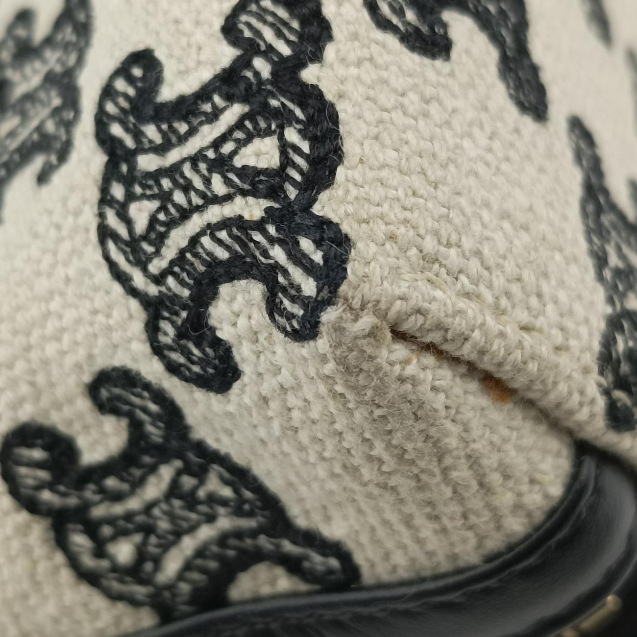 Triomphe White×Black Fabric × leather  S-SD-4271トリオンフ ホワイト×ブラック ファブリック×レザー  S-SD-4271