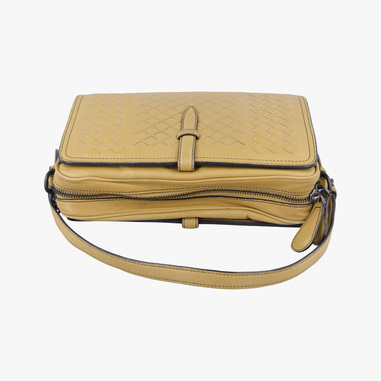 Intrecciato Yellow lambskin  B06334219Eイントレチャート イエロー ラムスキン  B06334219E