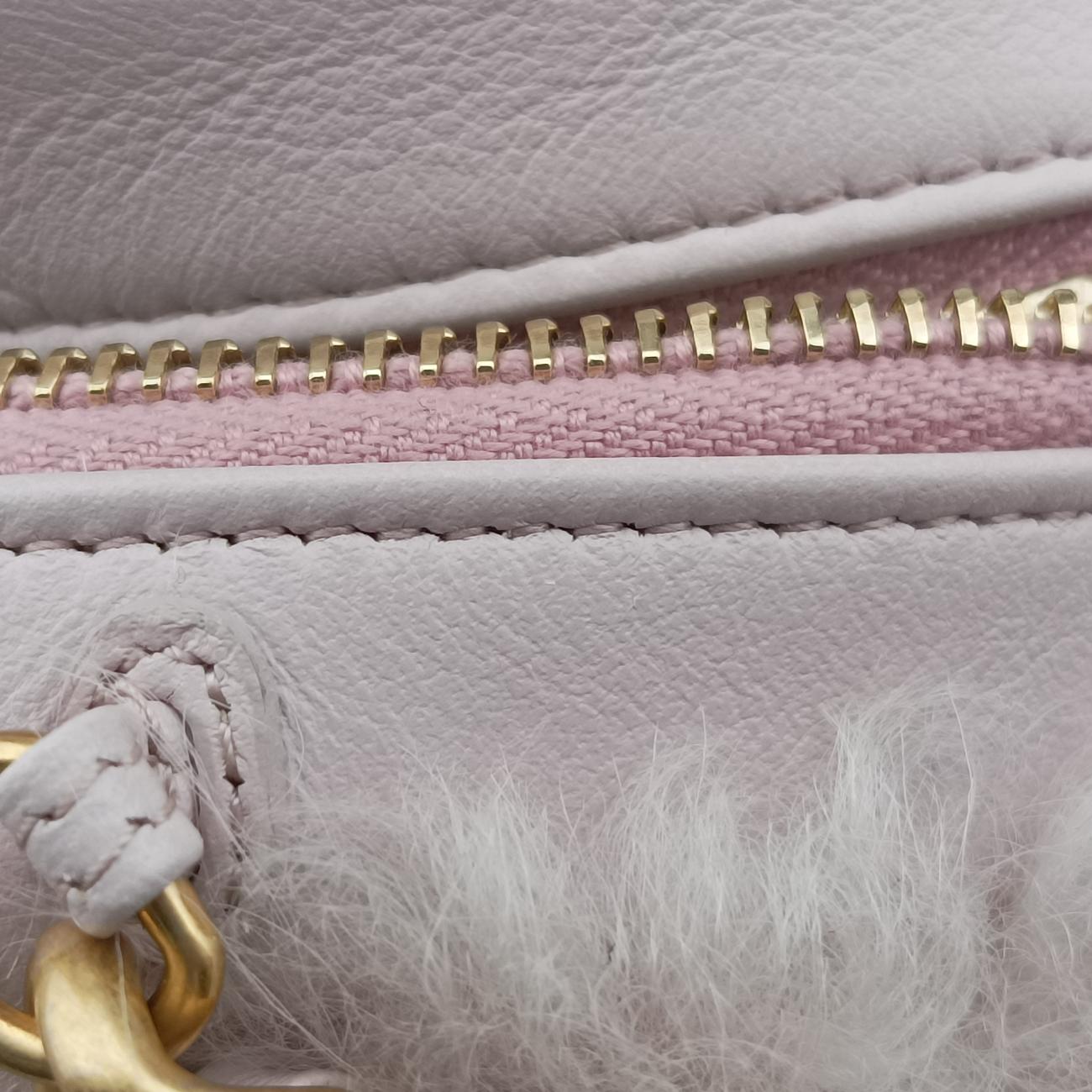CHANEL 19 Round Pink Leather × wool AP0945 30235655シャネル19ラウンド ピンク レザー×ウール AP0945 30235655