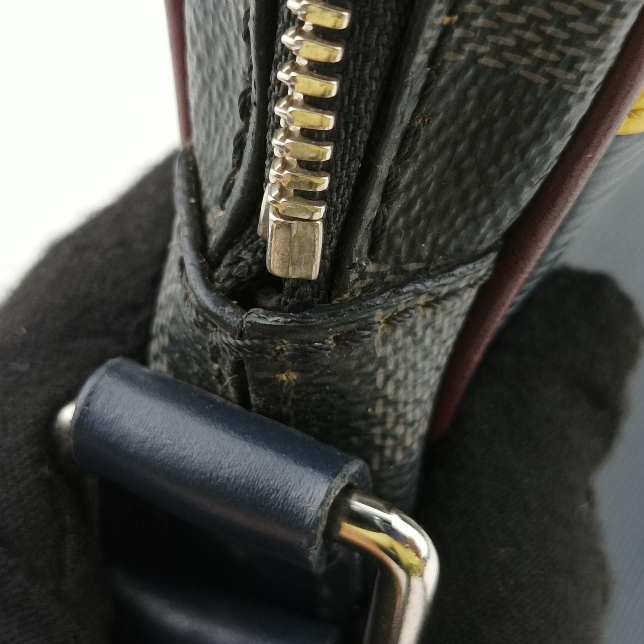 Danube Slim Navy x Yellowe x Noir Epi×DAMIER GRAPHITE M55100 FO1189ダヌーブスリム ネイビー×イエロー×ノワール エピ×ダミエグラフィット M55100 FO1189