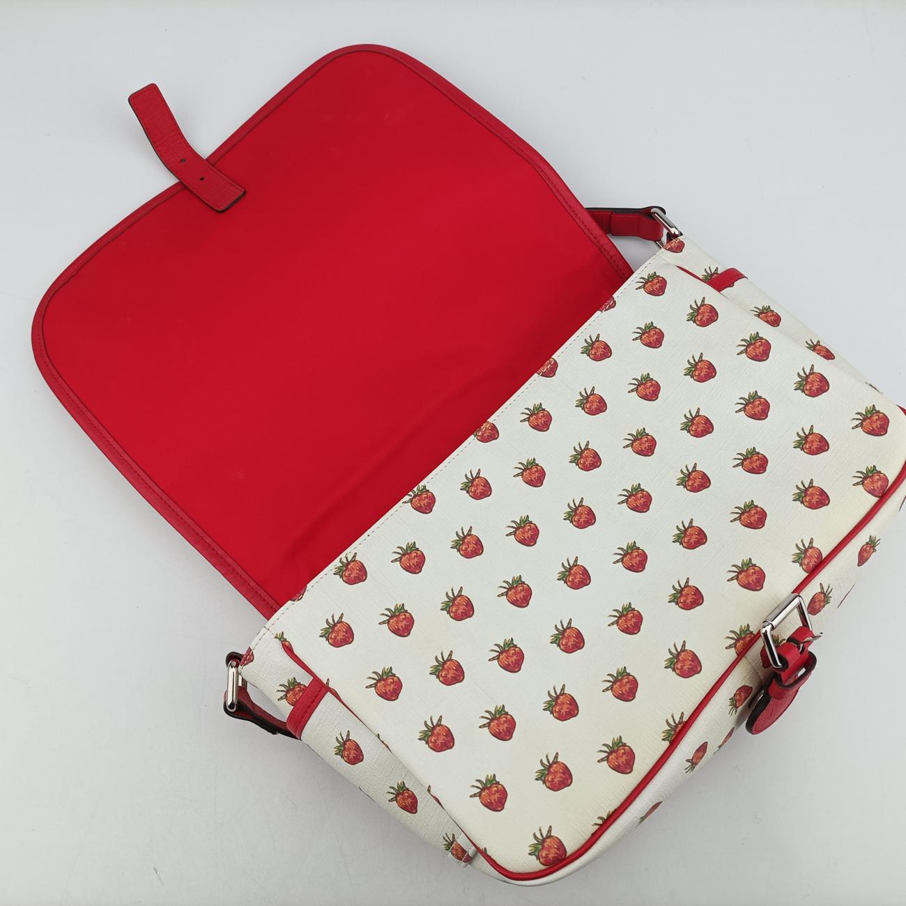 Chiledrenz Strawberry Fairy Messenger Multicolour PVC coated canvas 664143 B038382310チレドレンズ ストロベリーフェアリー メッセンジャー マルチカラー PVCコーティングキャンバス 664143 B038382310