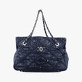 Matelasse Bubble Quilt Navy caviar skin A48495 15061836マトラッセ バブルキルト ブルーブラック キャビアスキン A48495 15061836
