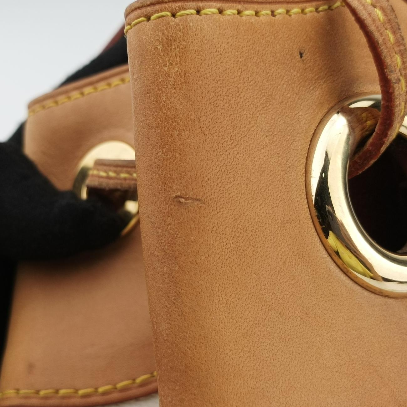 URSULAwhiteMonogram MulticolorM40123Lot number unknownウルスラブロンモノグラム マルチカラーM40123製番不明