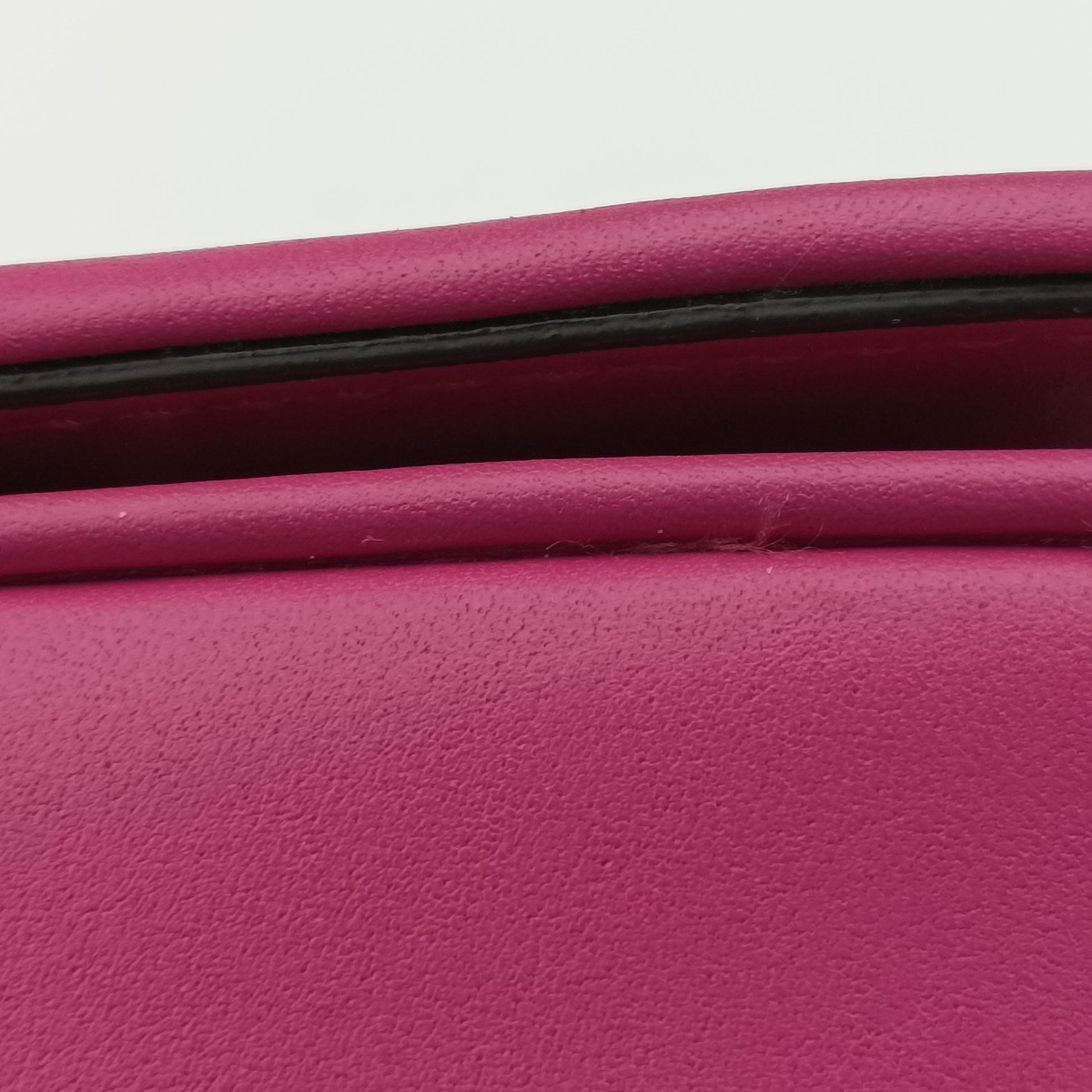 C'mon Small Pink Leather 7AS219 7AS219 AQ0L 249.0189カモン スモール ピンク レザー 7AS219 7AS219 AQ0L 249.0189