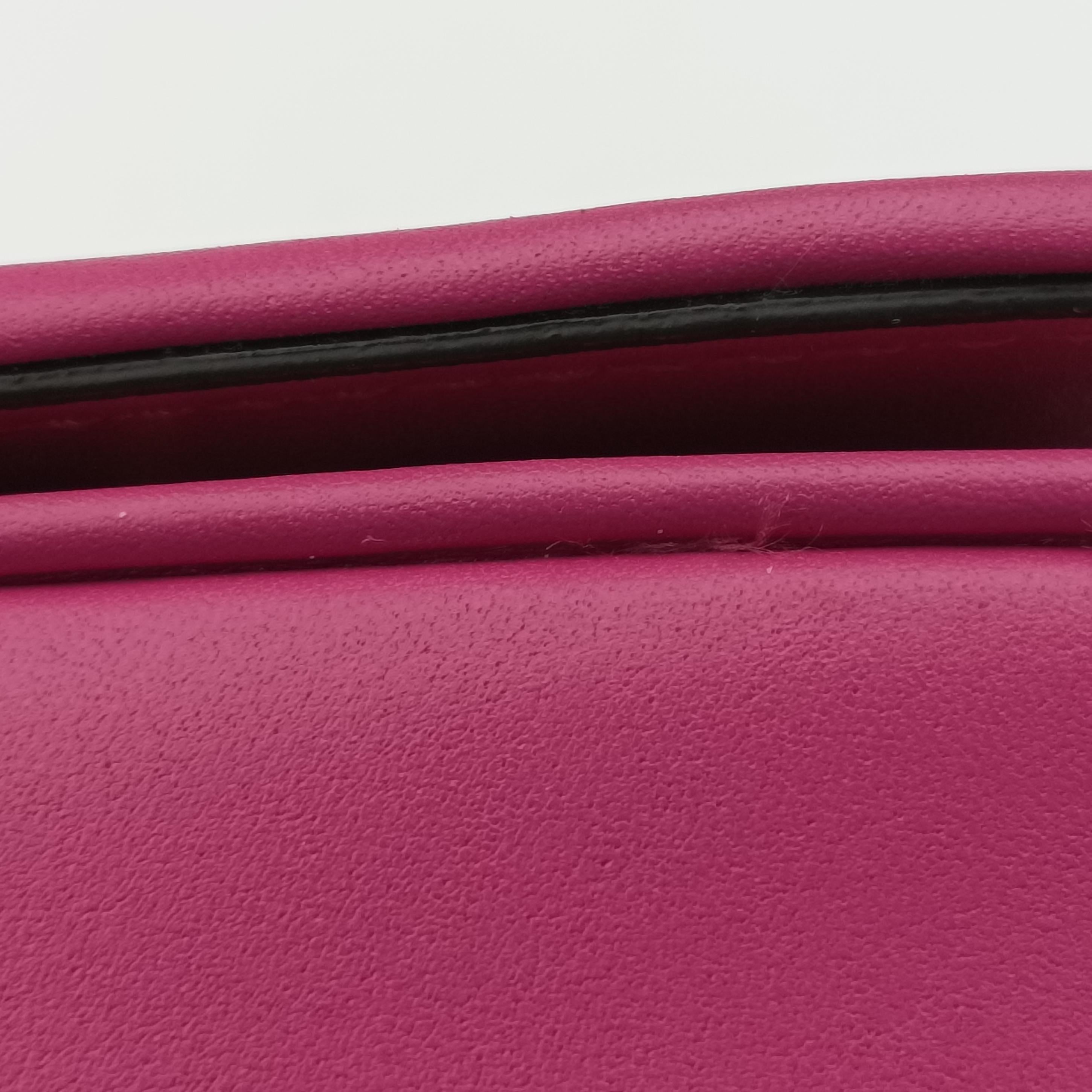 C'mon Small Pink Leather 7AS219 7AS219 AQ0L 249.0189カモン スモール ピンク レザー 7AS219 7AS219 AQ0L 249.0189