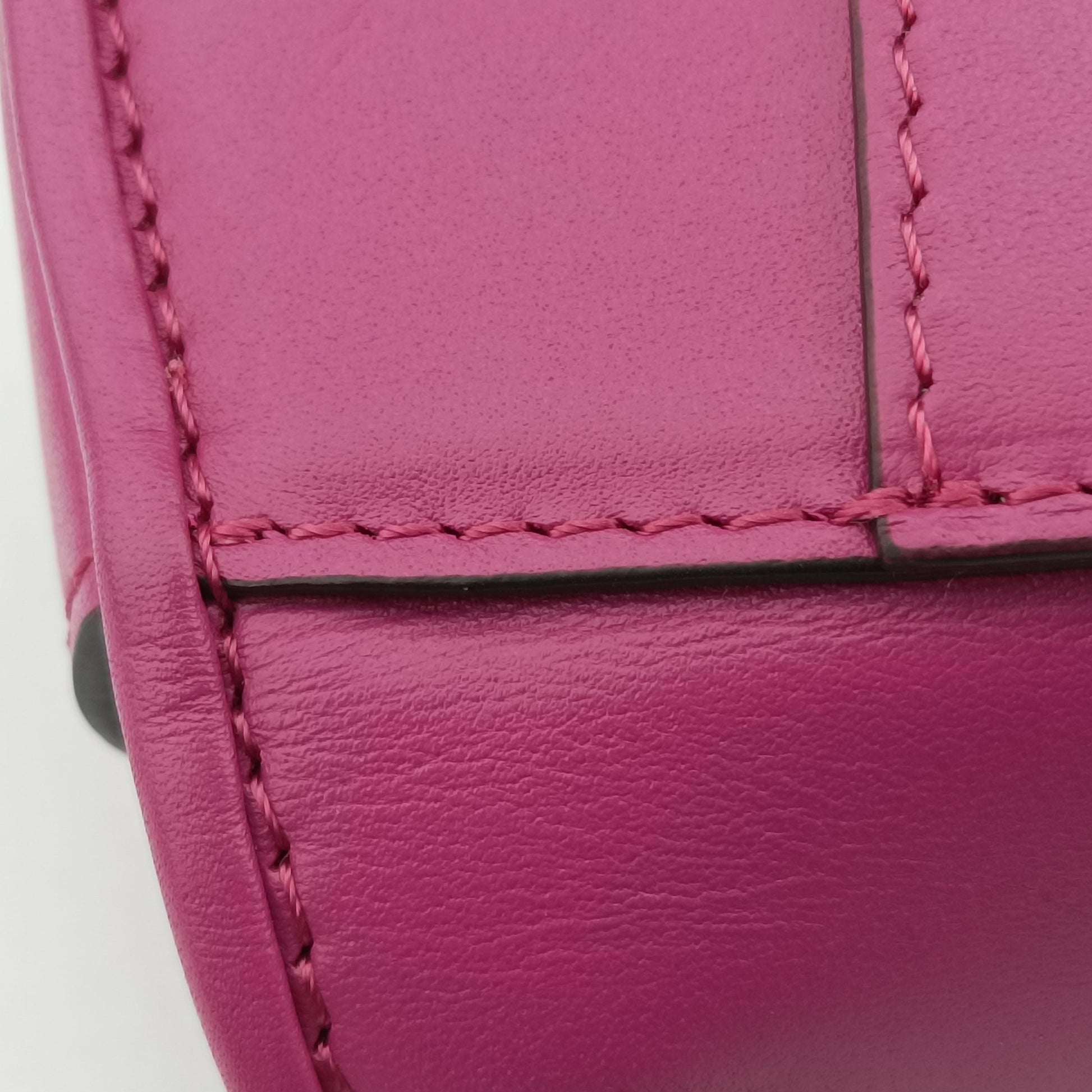 C'mon Small Pink Leather 7AS219 7AS219 AQ0L 249.0189カモン スモール ピンク レザー 7AS219 7AS219 AQ0L 249.0189