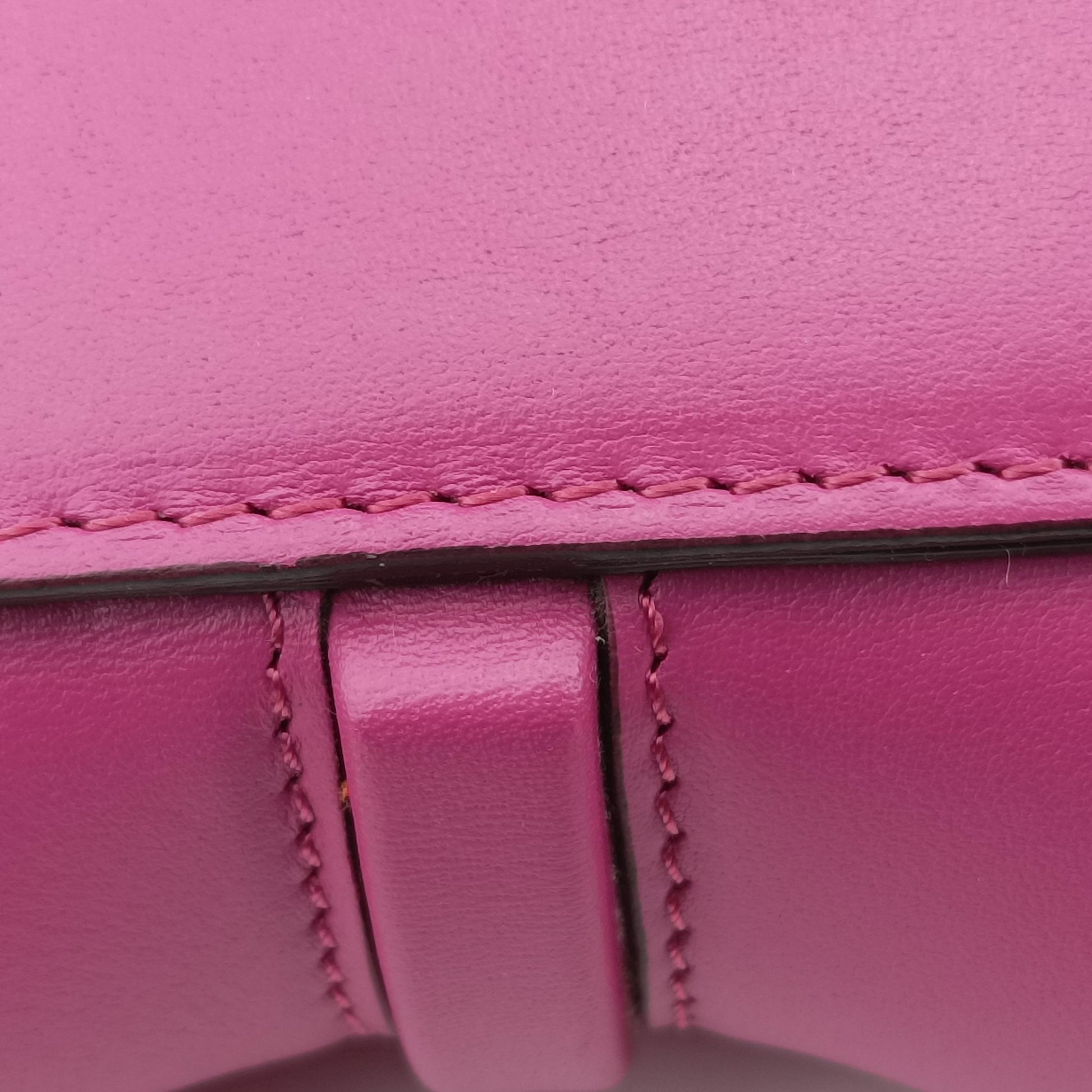 C'mon Small Pink Leather 7AS219 7AS219 AQ0L 249.0189カモン スモール ピンク レザー 7AS219 7AS219 AQ0L 249.0189
