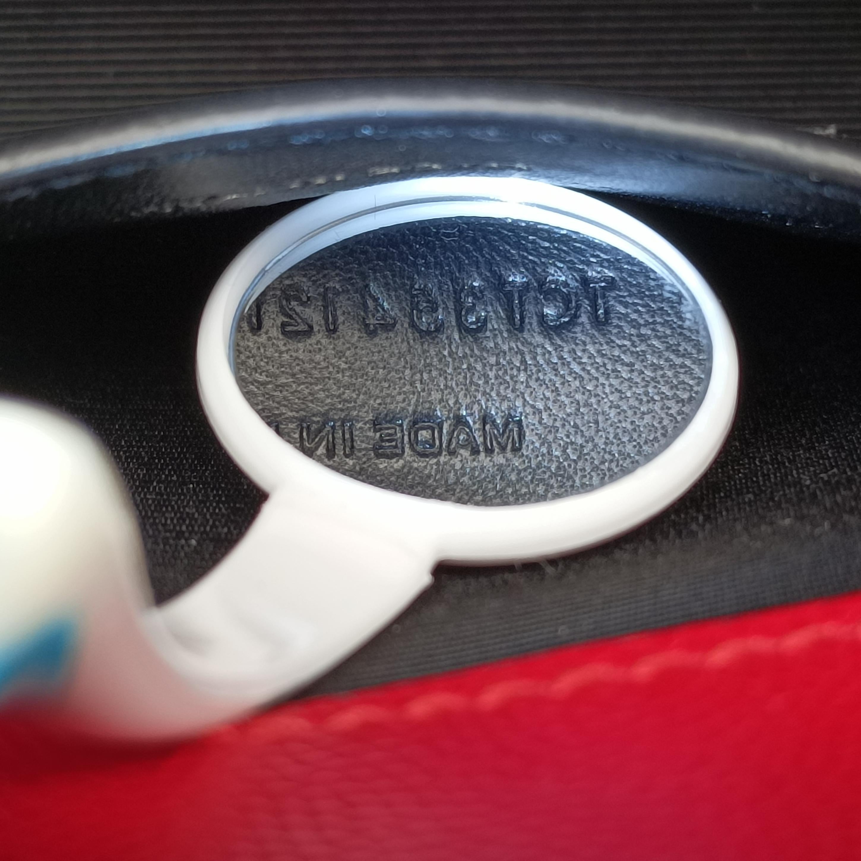 KATE Red Caviar Skin 354121 TCT354121.0915ケイト レッド キャビアスキン 354121 TCT354121.0915