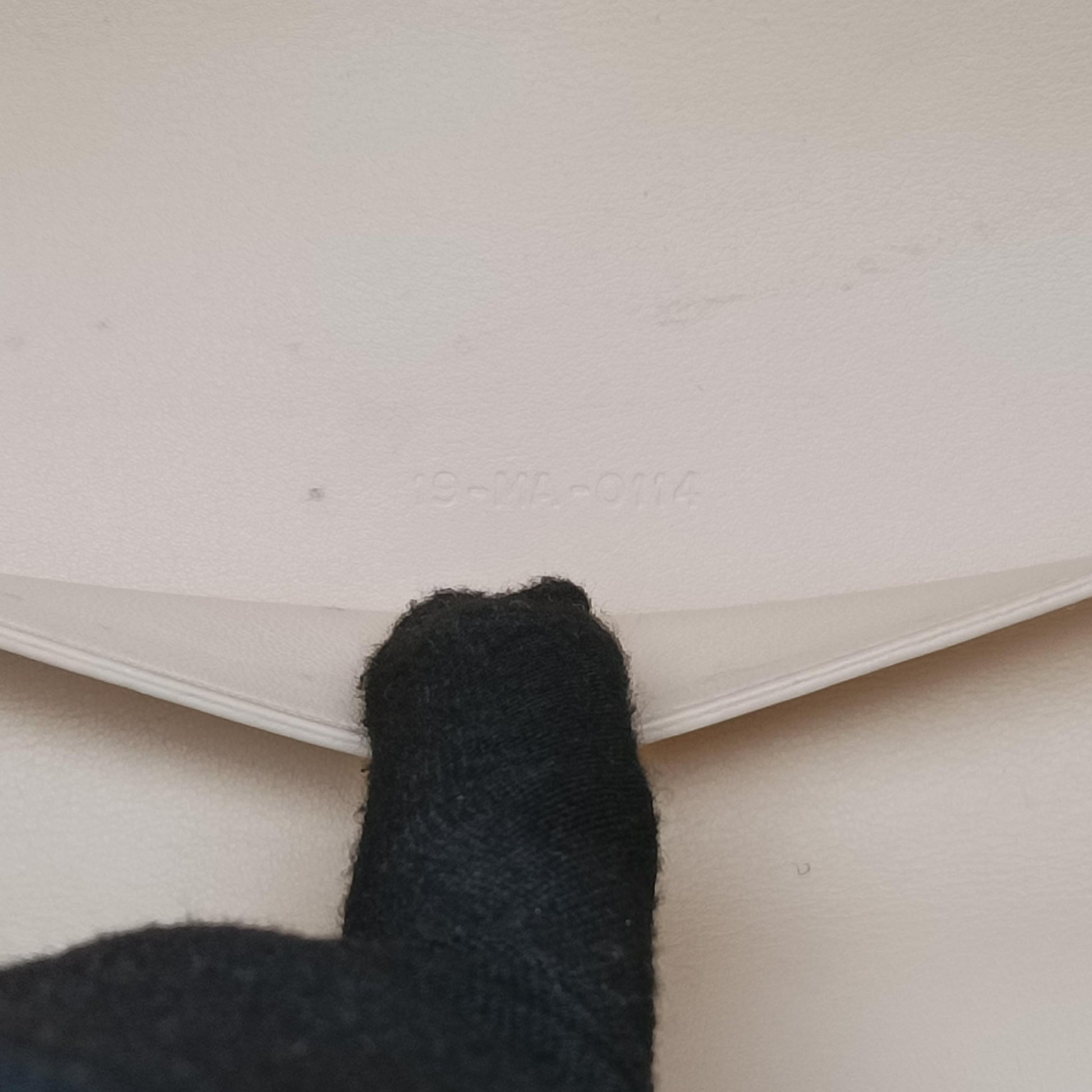 Large Dior Addict Shopping Tote White Leather 19-MA-0114ラージ ディオール アディクト ショッピング トート ホワイト レザー 19-MA-0114