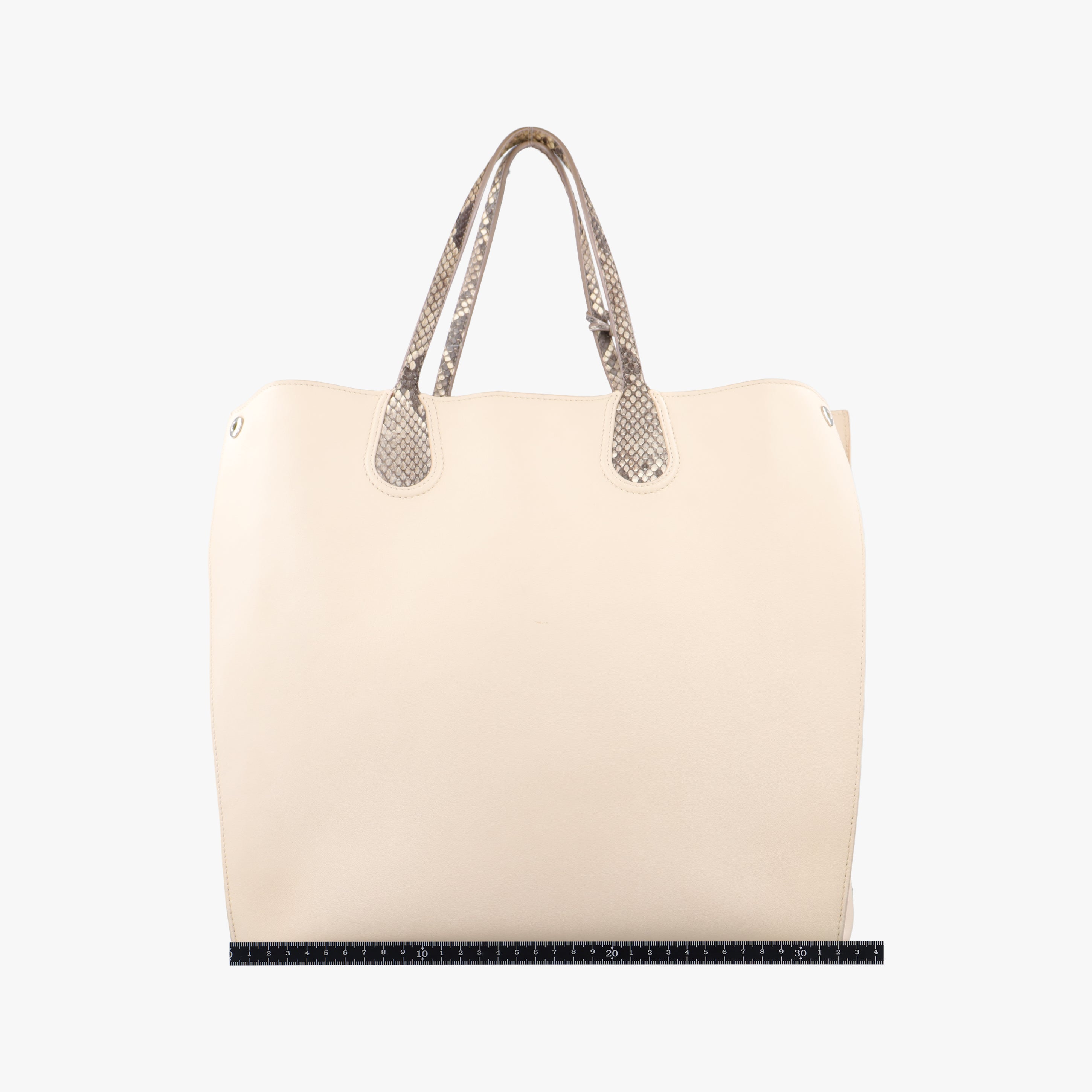 Large Dior Addict Shopping Tote White Leather 19-MA-0114ラージ ディオール アディクト ショッピング トート ホワイト レザー 19-MA-0114