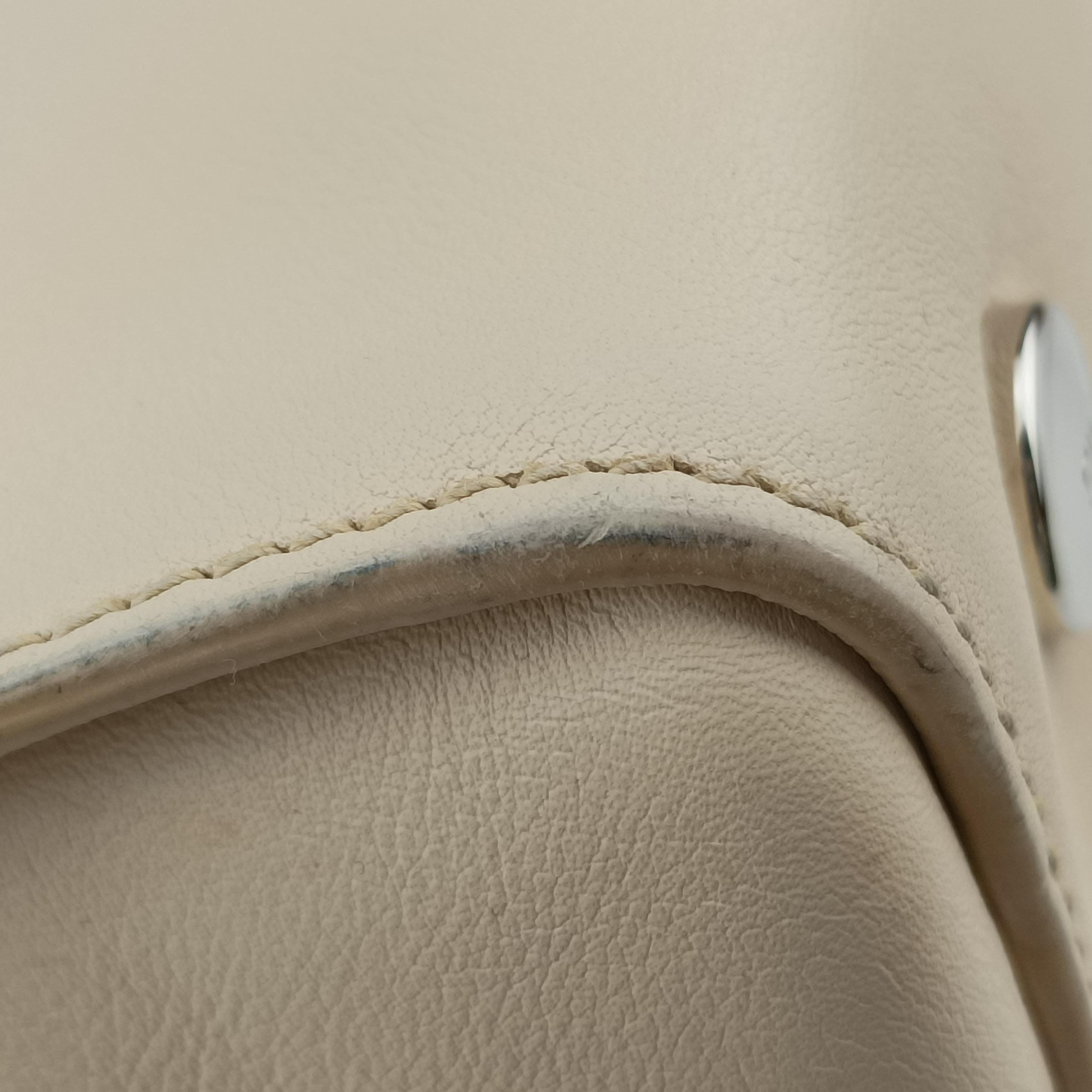 Large Dior Addict Shopping Tote White Leather 19-MA-0114ラージ ディオール アディクト ショッピング トート ホワイト レザー 19-MA-0114