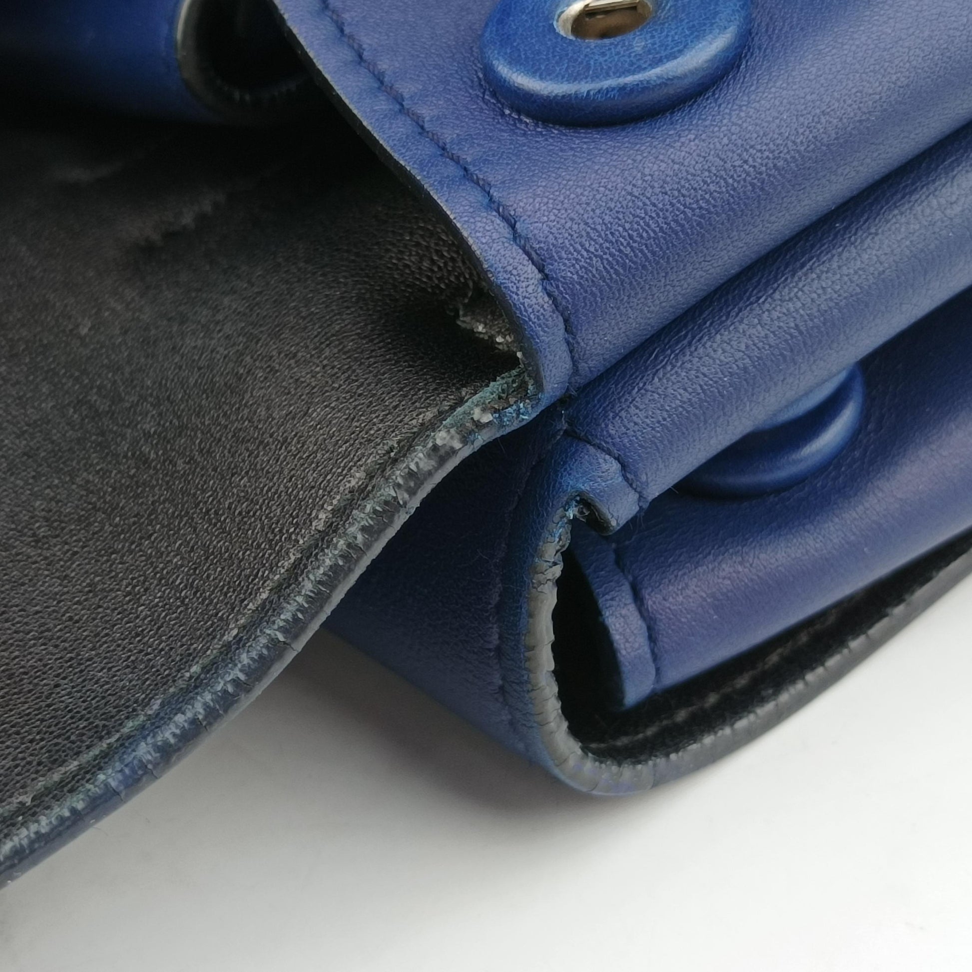 Double flap chain Blue Leather 25ダブルフラップチェーン ブルー レザー 25