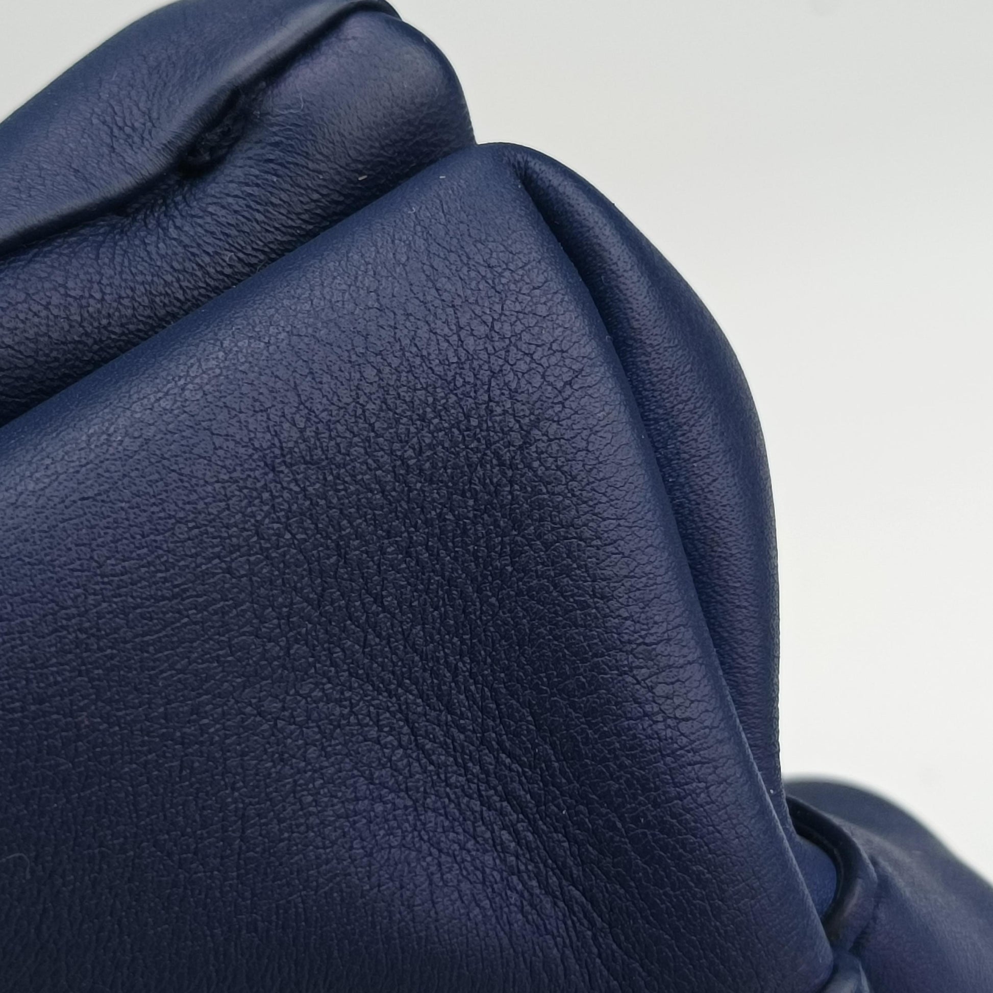 Double flap chain Blue Leather 25ダブルフラップチェーン ブルー レザー 25