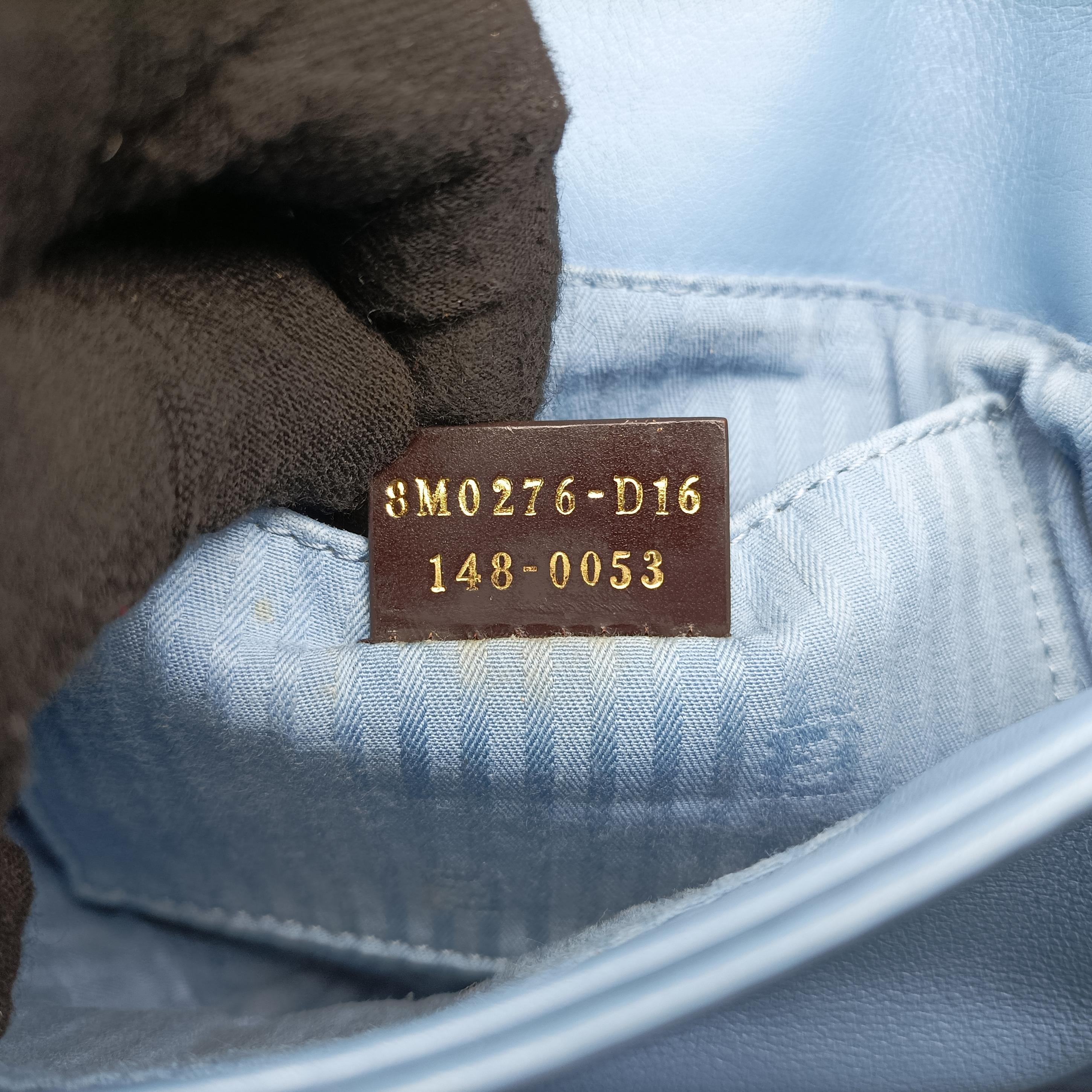 Fendista Pochette Blue Leather 8M0276 8M0276-D16 148-0053フェンディスタ ポシェット ブルー レザー 8M0276 8M0276-D16 148-0053