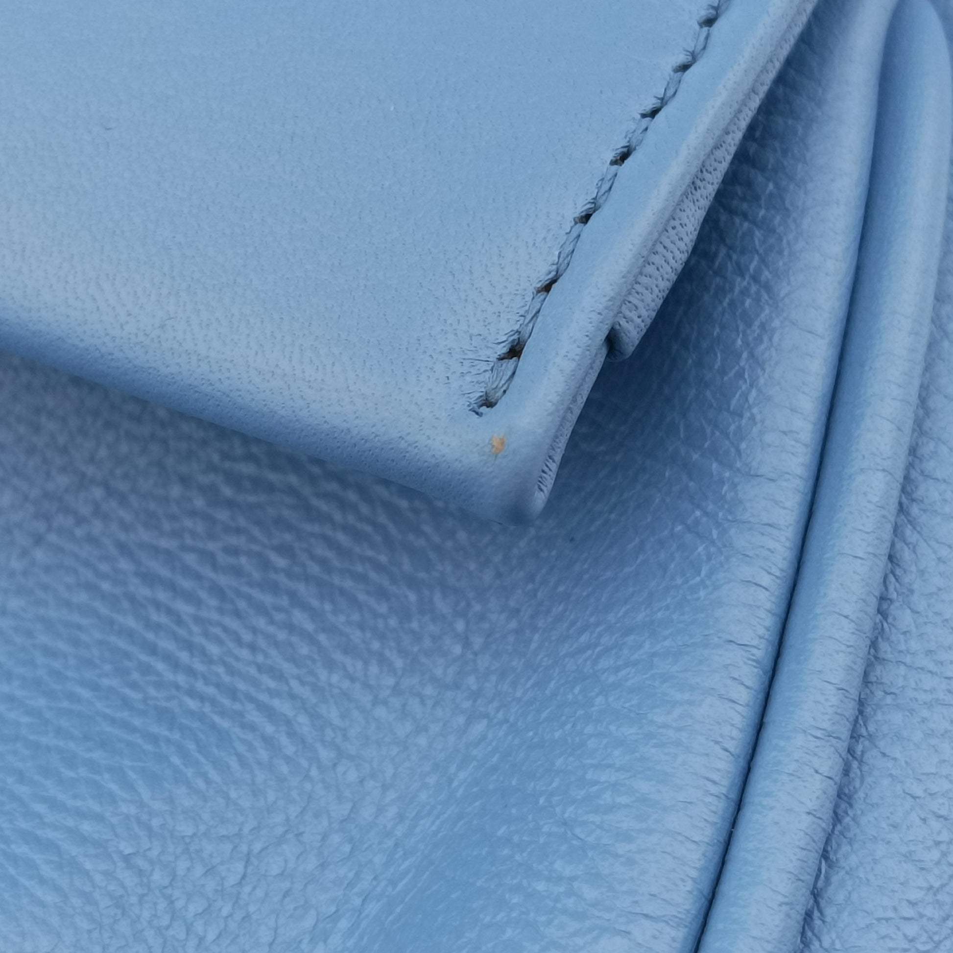 Fendista Pochette Blue Leather 8M0276 8M0276-D16 148-0053フェンディスタ ポシェット ブルー レザー 8M0276 8M0276-D16 148-0053