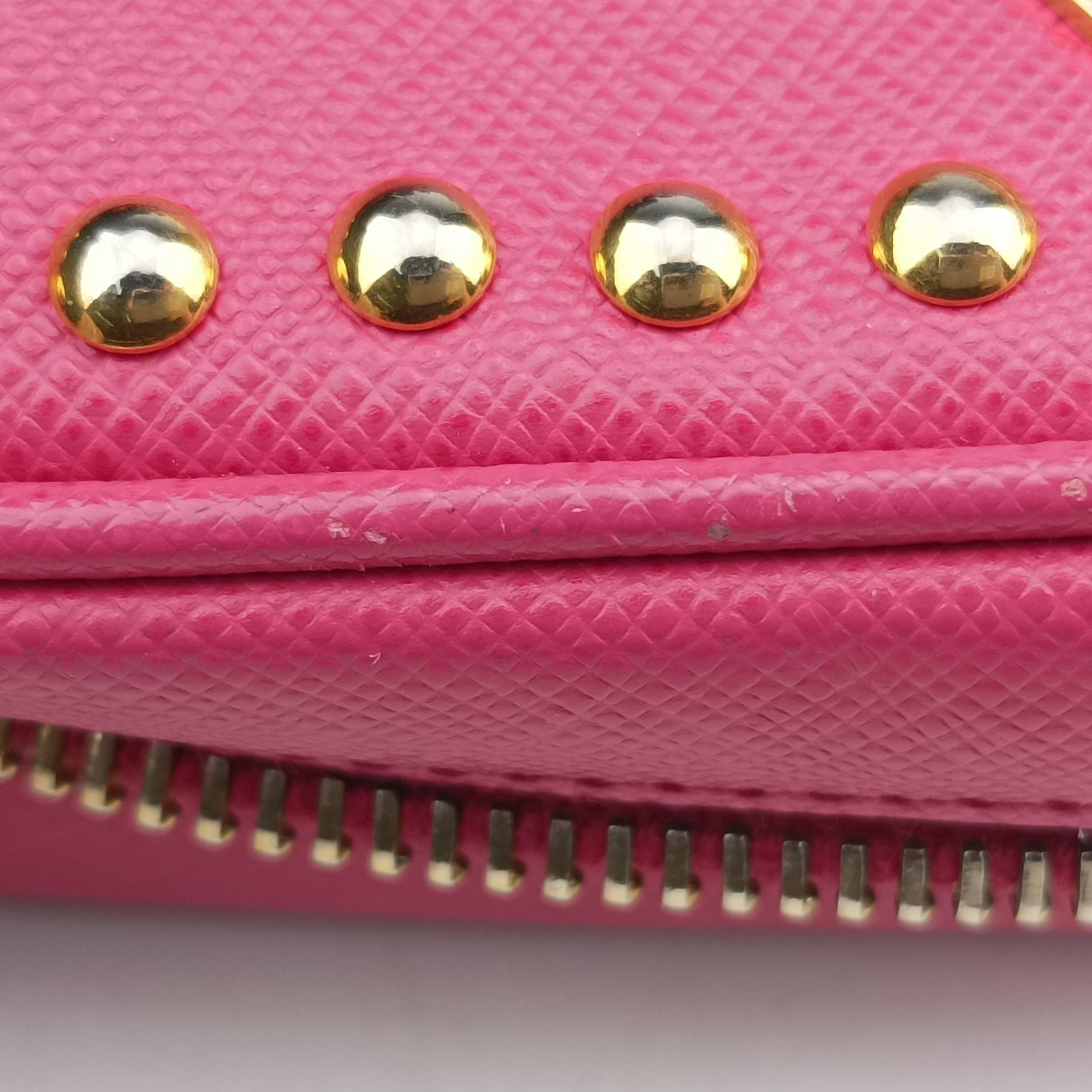 Bijou crystal studs Pink SAFFIANO Leather 1N1674 224ビジュークリスタルスタッズ ピンク サフィアーノレザー 1N1674 224