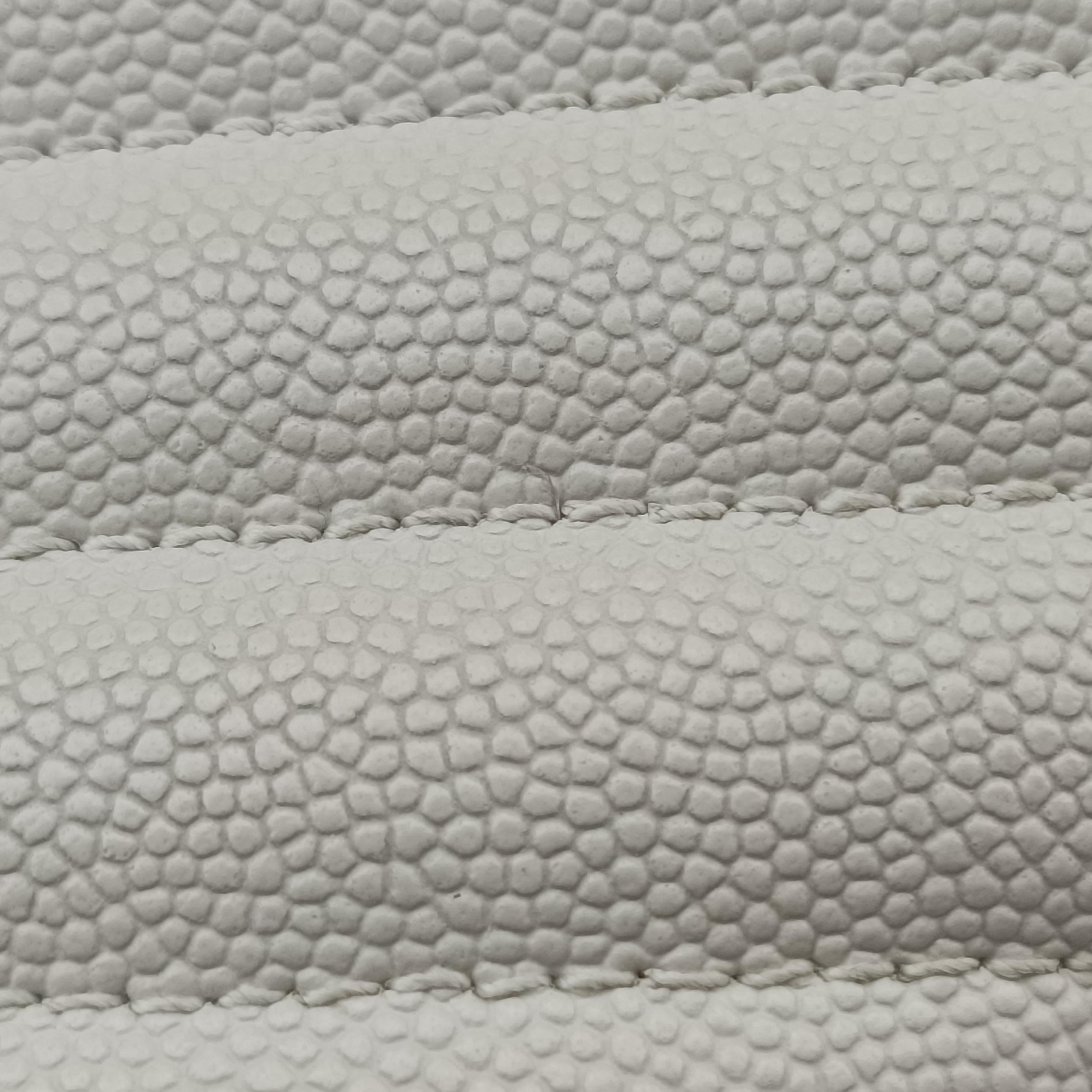 VINYLE White Caviar Skin 610436 PTR610436.0521ヴィニル ホワイト キャビアスキン 610436 PTR610436.0521