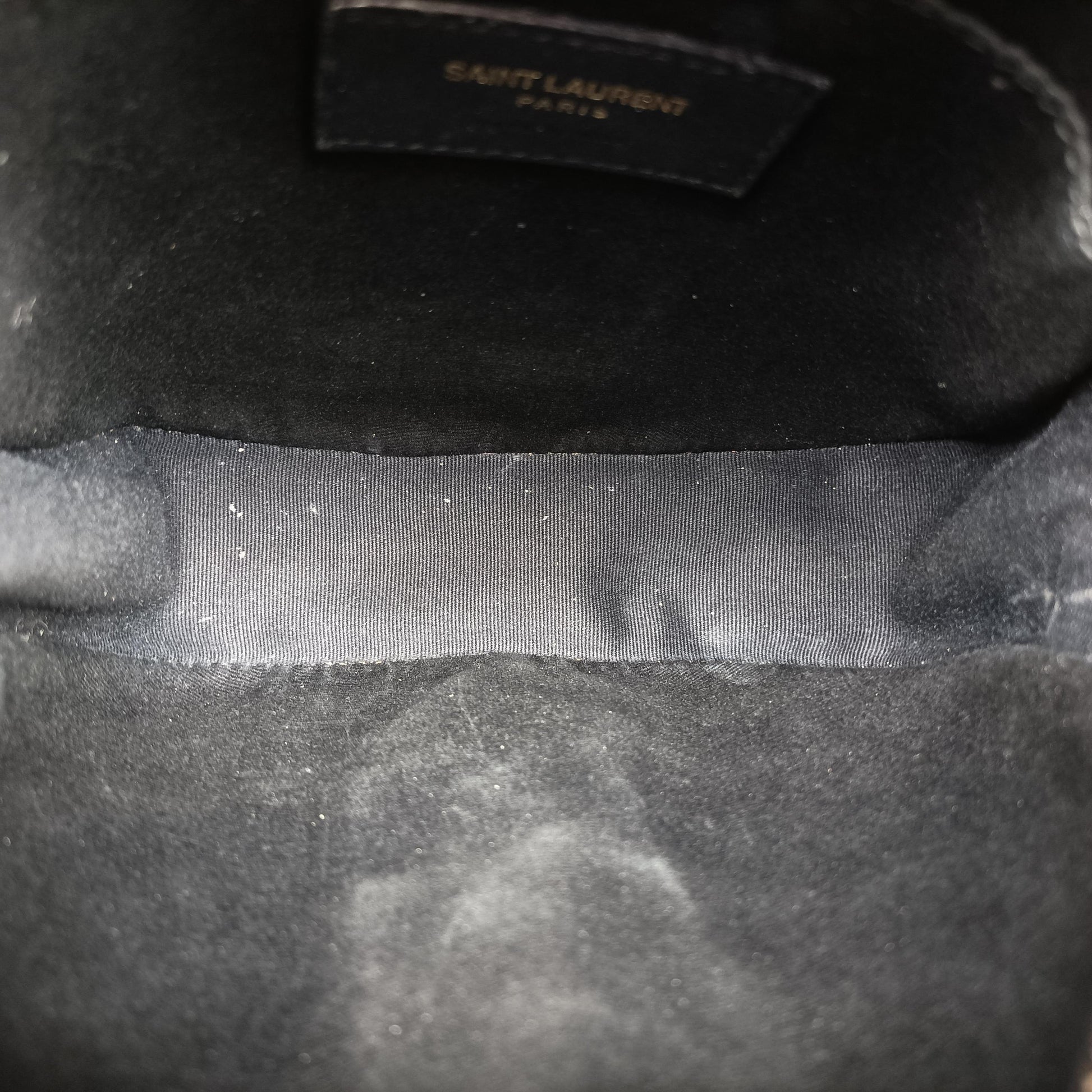 VINYLE White Caviar Skin 610436 PTR610436.0521ヴィニル ホワイト キャビアスキン 610436 PTR610436.0521