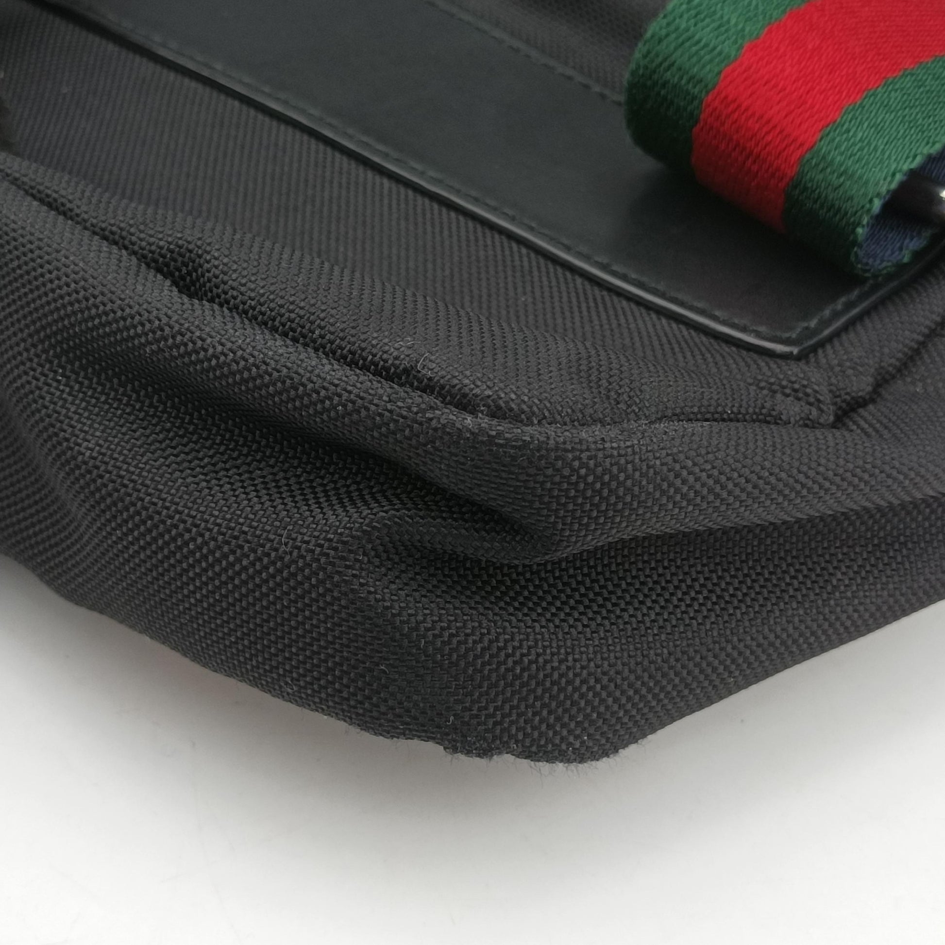 Tiger Embroidered Web Messenger Black fabric 523323 B027692276タイガーヘッド エンブロイダリー アニマル ブラック ファブリック 523323 B027692276