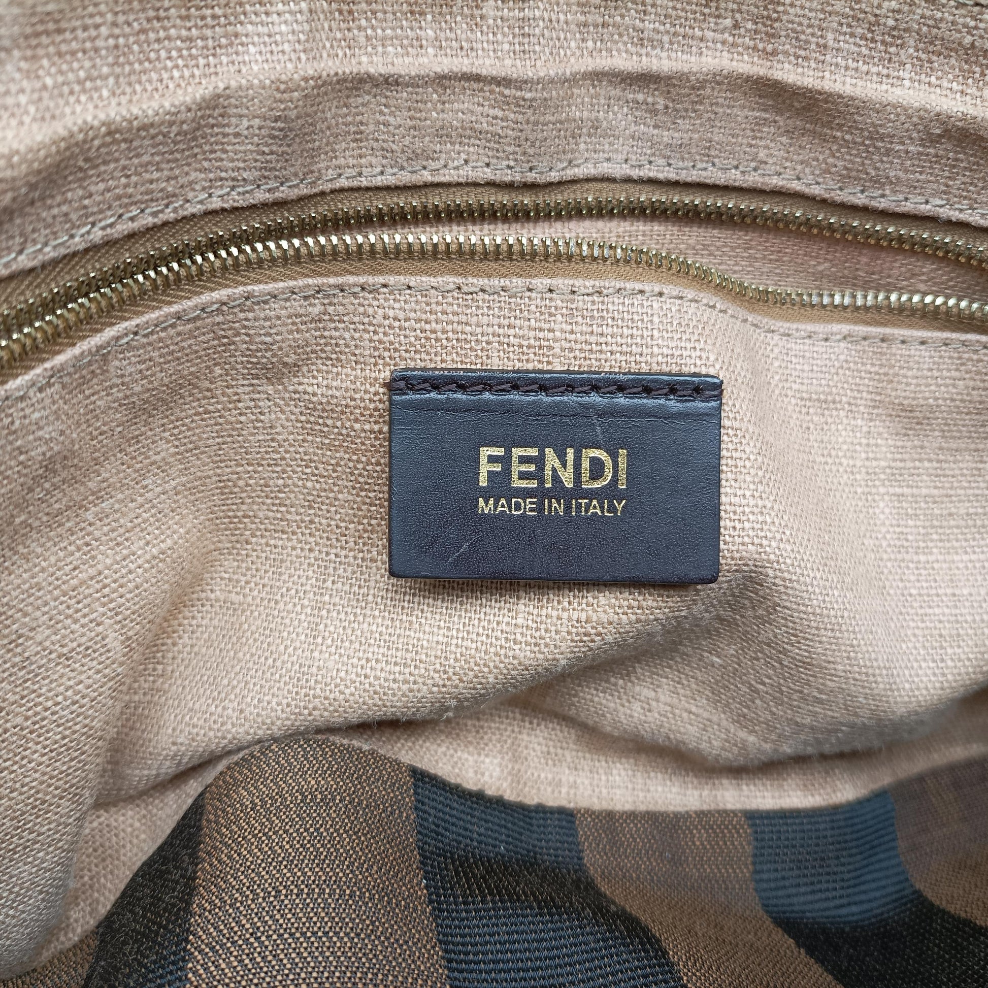 Pequin Embossed Striped Claudia Red Leather 8BT204 8BT204-F00 129-2566ペカン エンボス ストライプ クラウディア レッド レザー 8BT204 8BT204-F00 129-2566