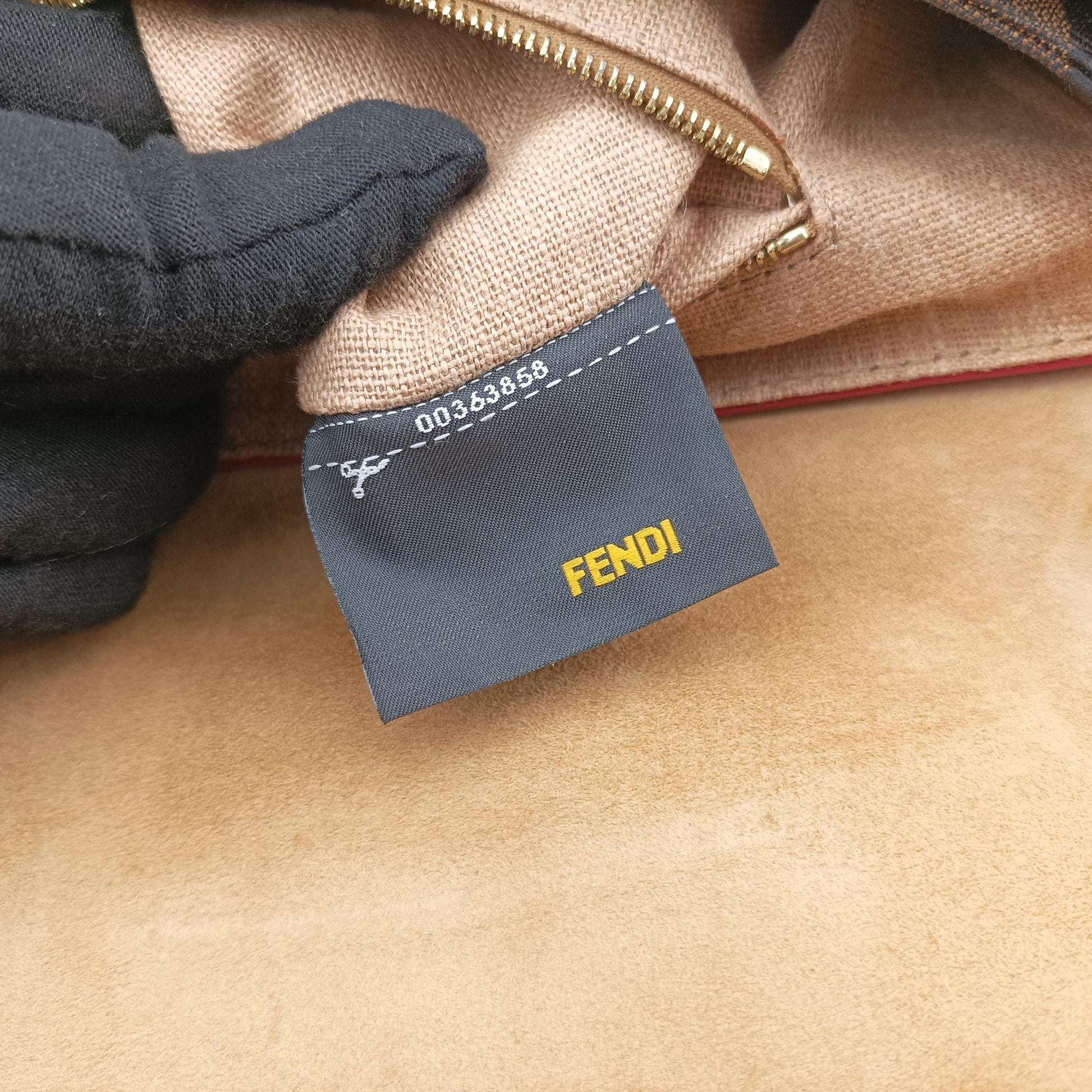 Pequin Embossed Striped Claudia Red Leather 8BT204 8BT204-F00 129-2566ペカン エンボス ストライプ クラウディア レッド レザー 8BT204 8BT204-F00 129-2566