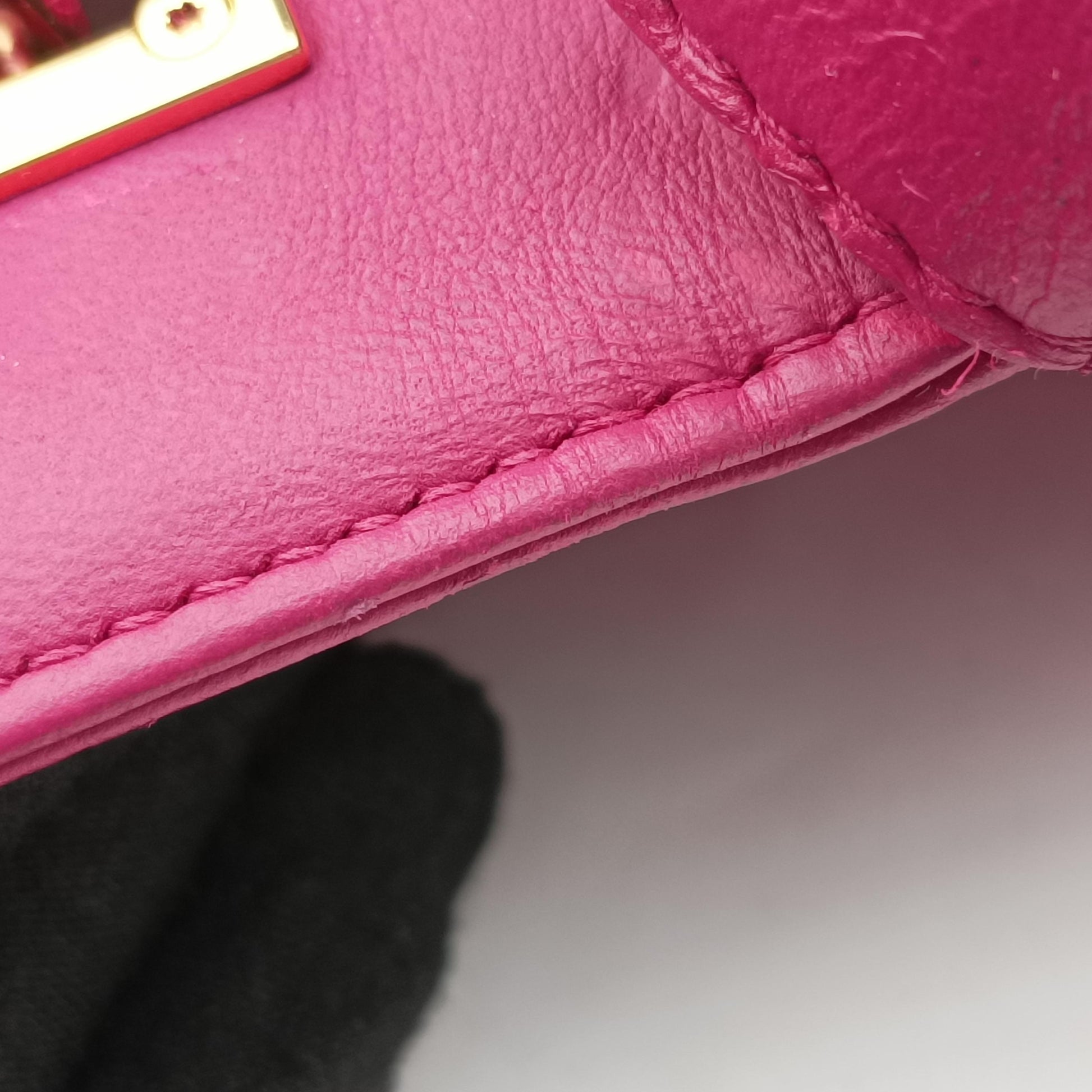 Be Baguette Rose Leather 8BR677 8BR677-P05-139-2566ビー バゲット ローズレッド レザー 8BR677 8BR677-P05-139-2566