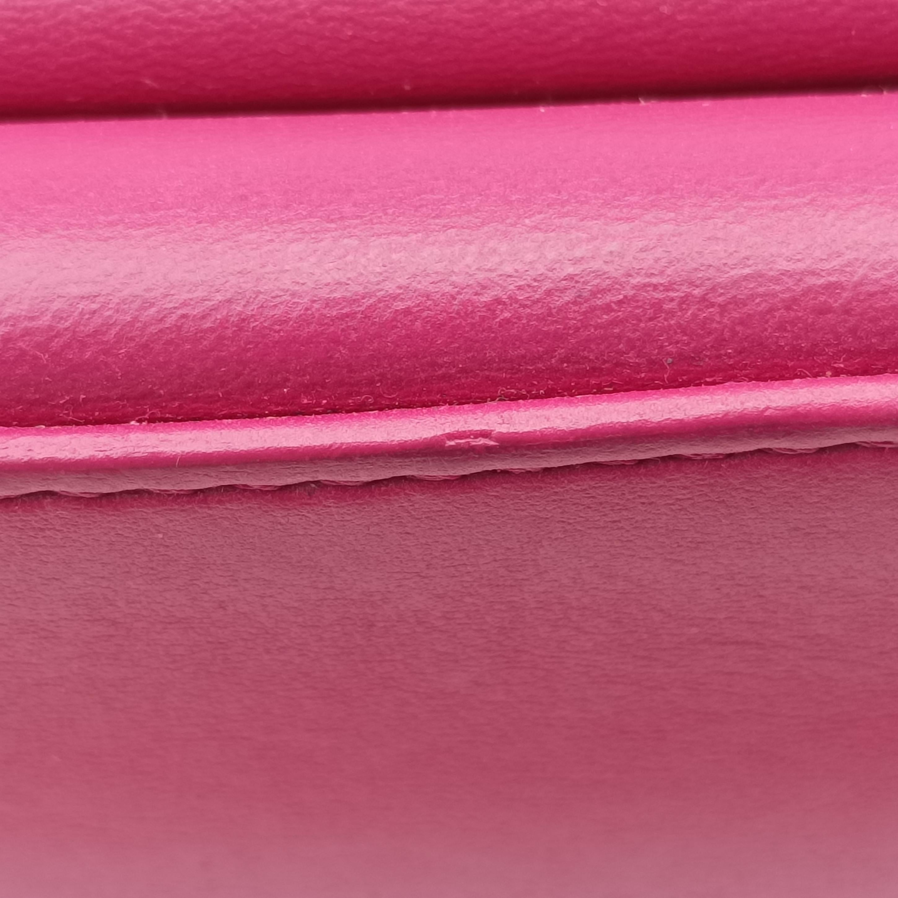 Be Baguette Rose Leather 8BR677 8BR677-P05-139-2566ビー バゲット ローズレッド レザー 8BR677 8BR677-P05-139-2566