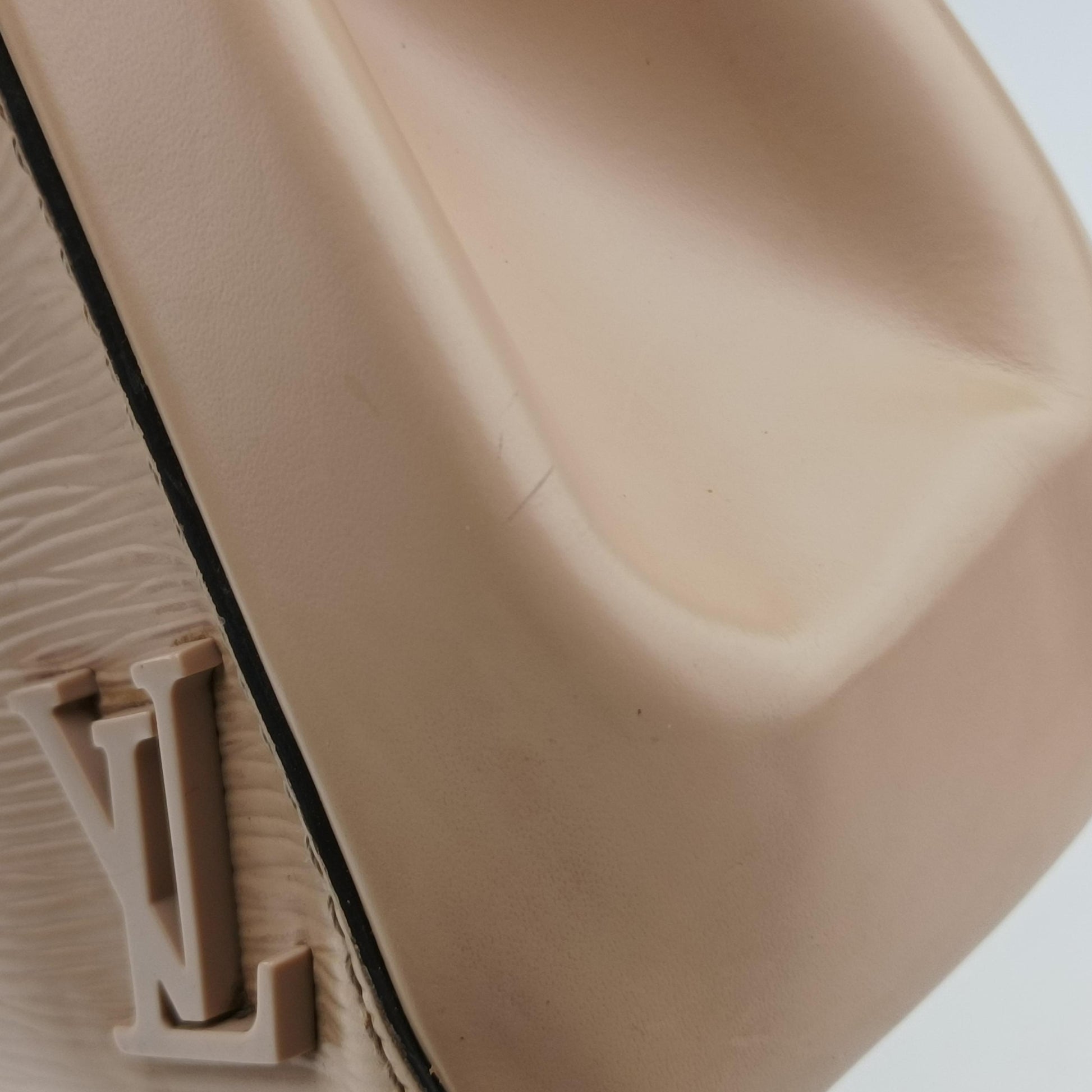 Cluny BB Rose Ballerine Epi M41338 CA3185クリュニーBB ローズ バレリーヌ エピ M41338 CA3185