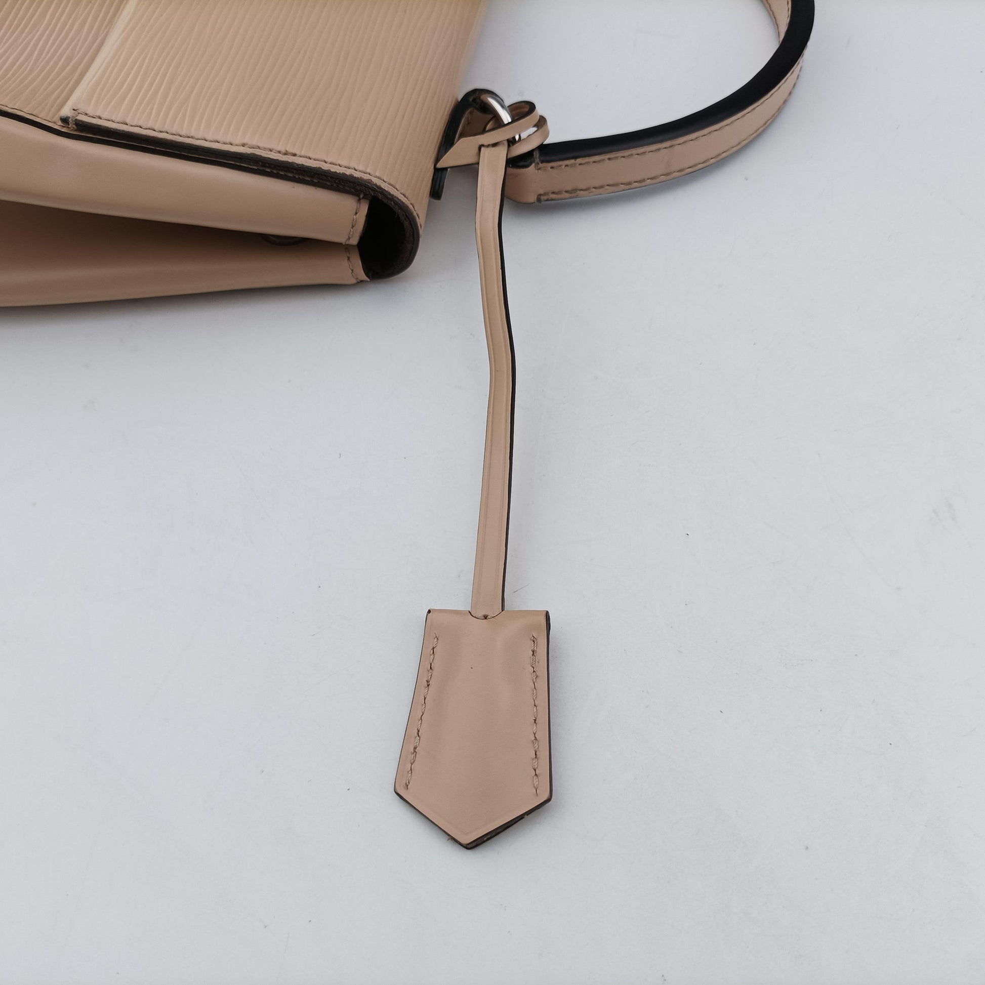 Cluny BB Rose Ballerine Epi M41338 CA3185クリュニーBB ローズ バレリーヌ エピ M41338 CA3185